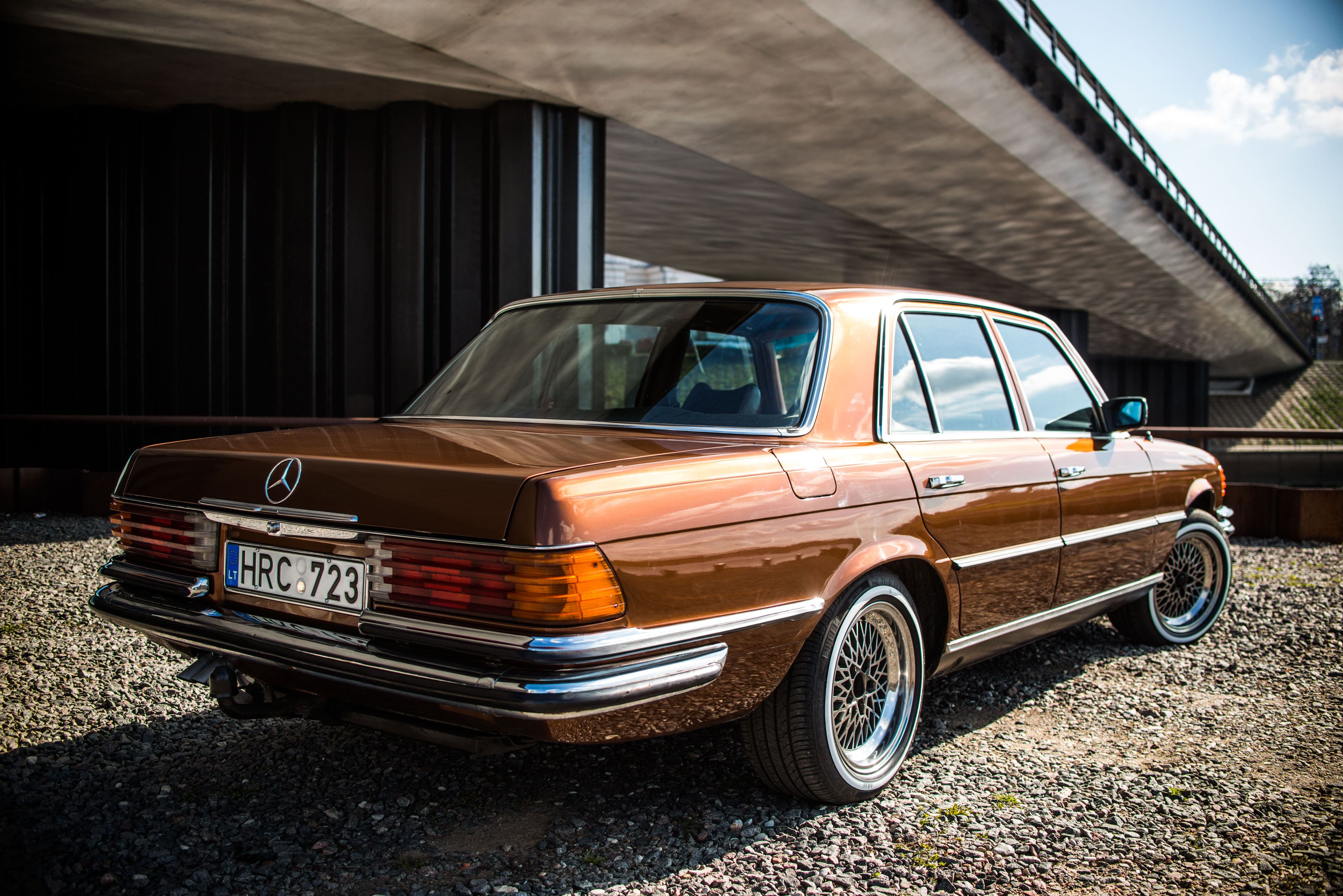 Mercedes-Benz 280SE (w116)