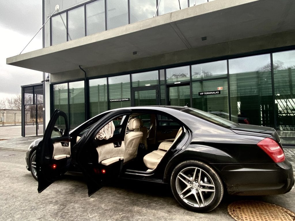 Mercedes-Benz S600 Long Armoured B7 (W221)