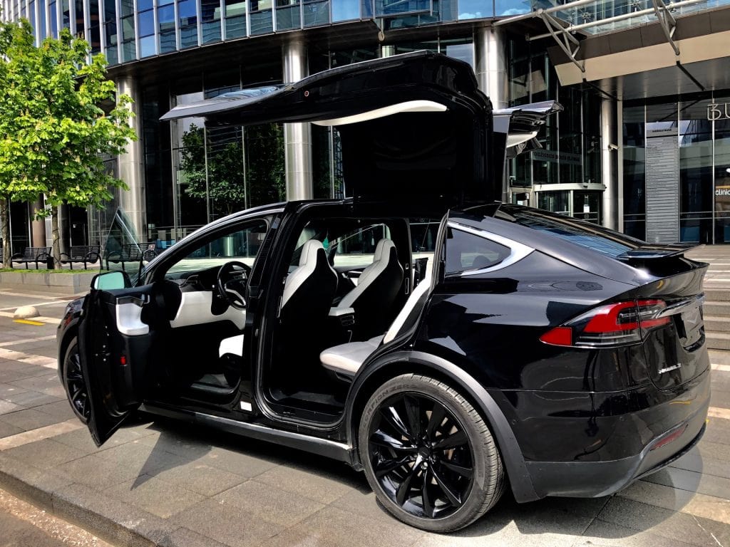 Tesla Model X90D