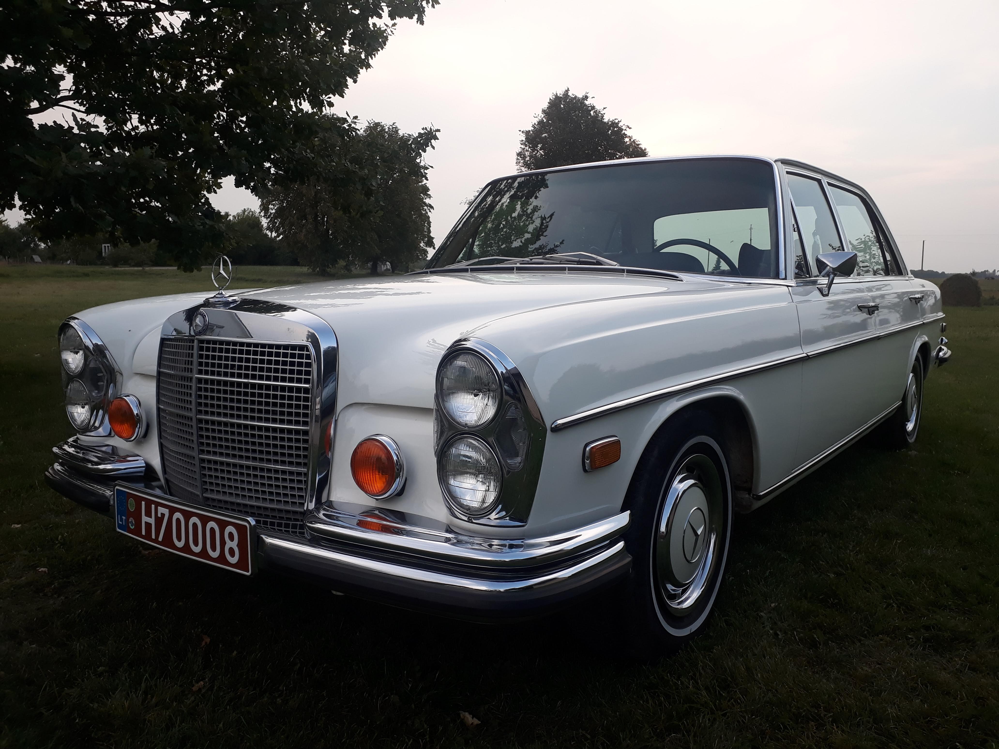 Mercedes-Benz 280SEL (w108)