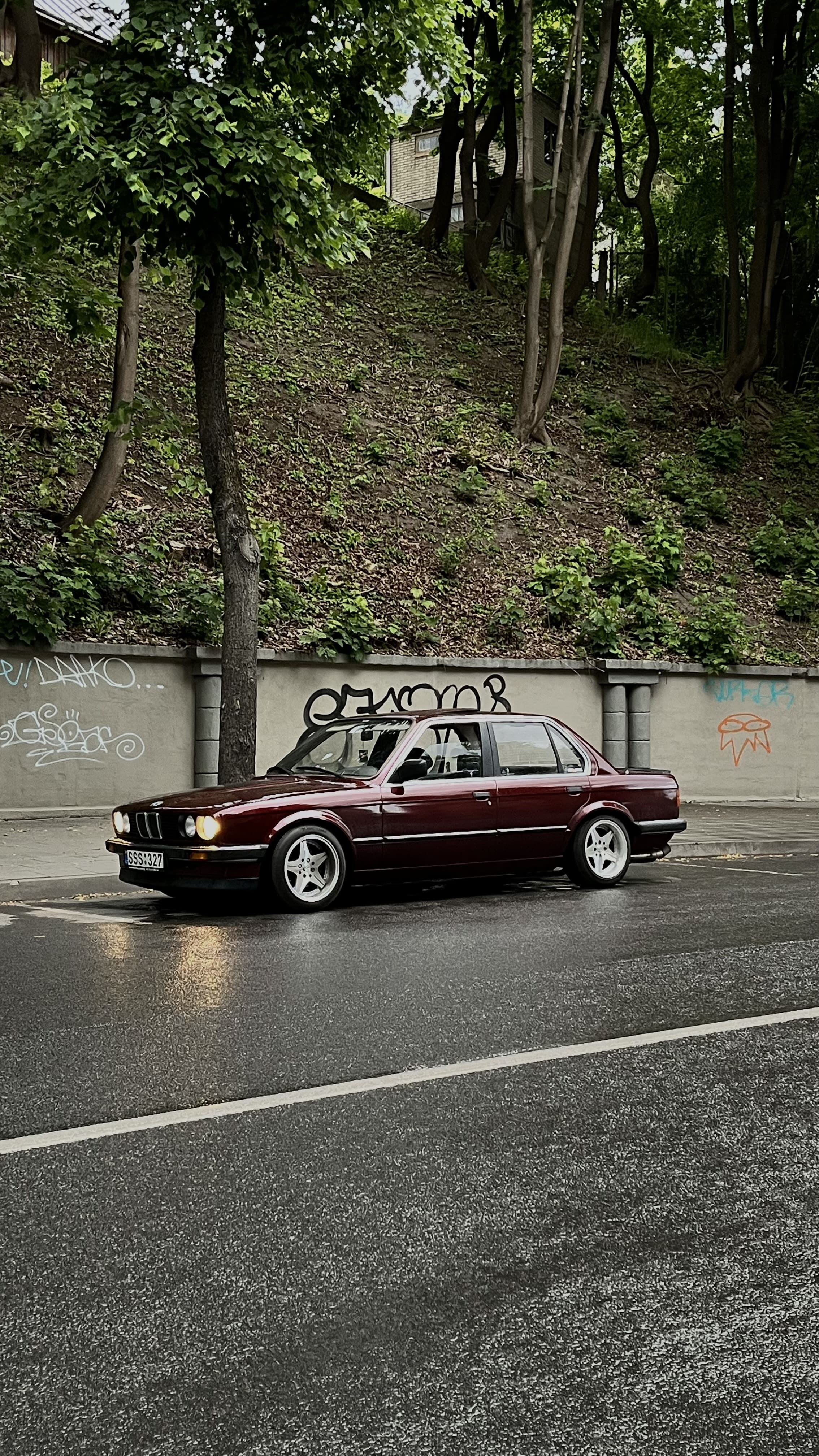 BMW E30 318i