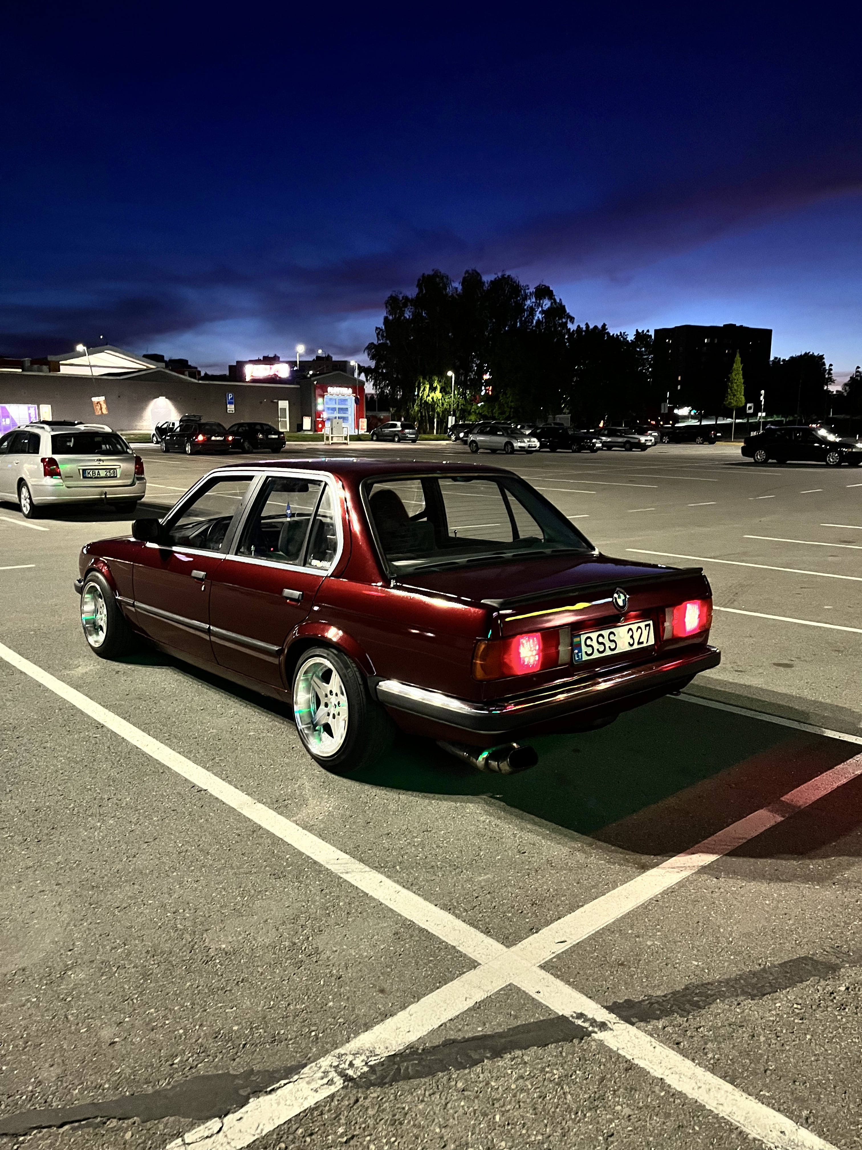BMW E30 318i