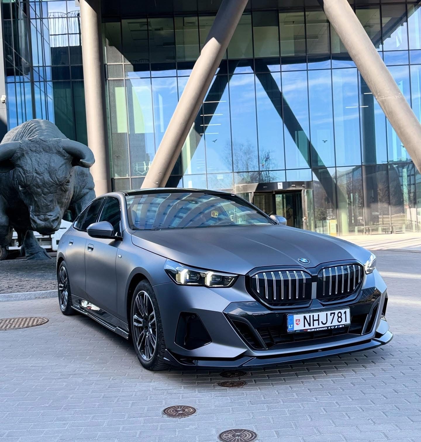 BMW 520i G60