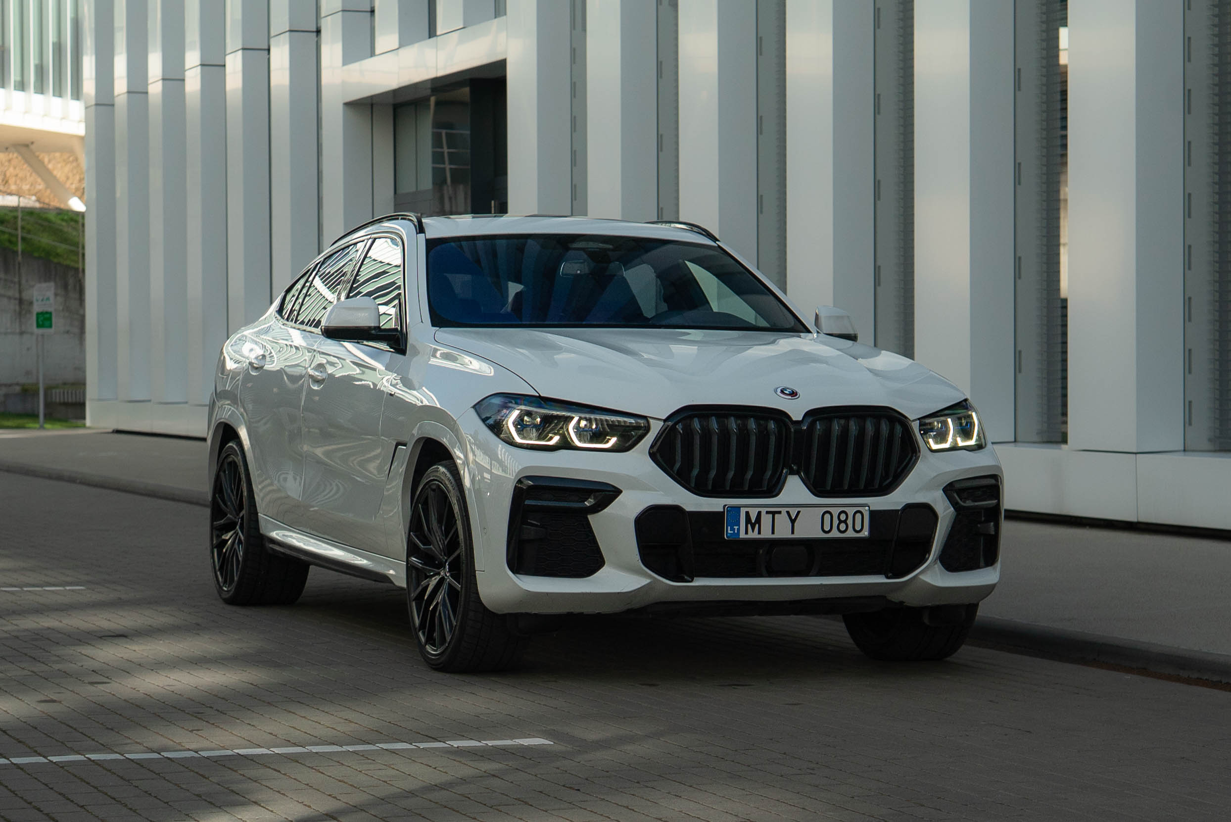 BMW X6