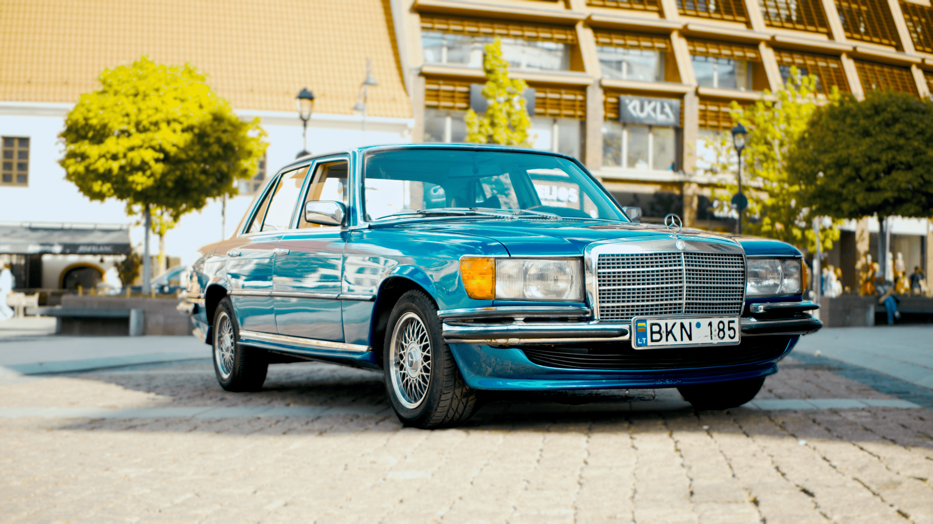 Mercedes-Benz 280S (w116)