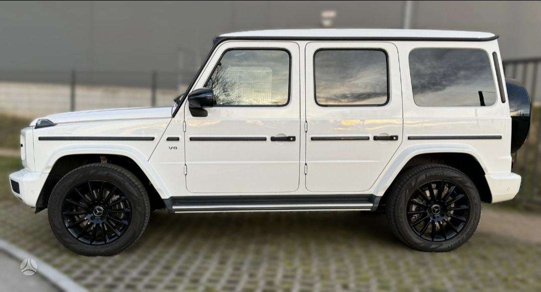 Mercedes-Benz G500 AMG