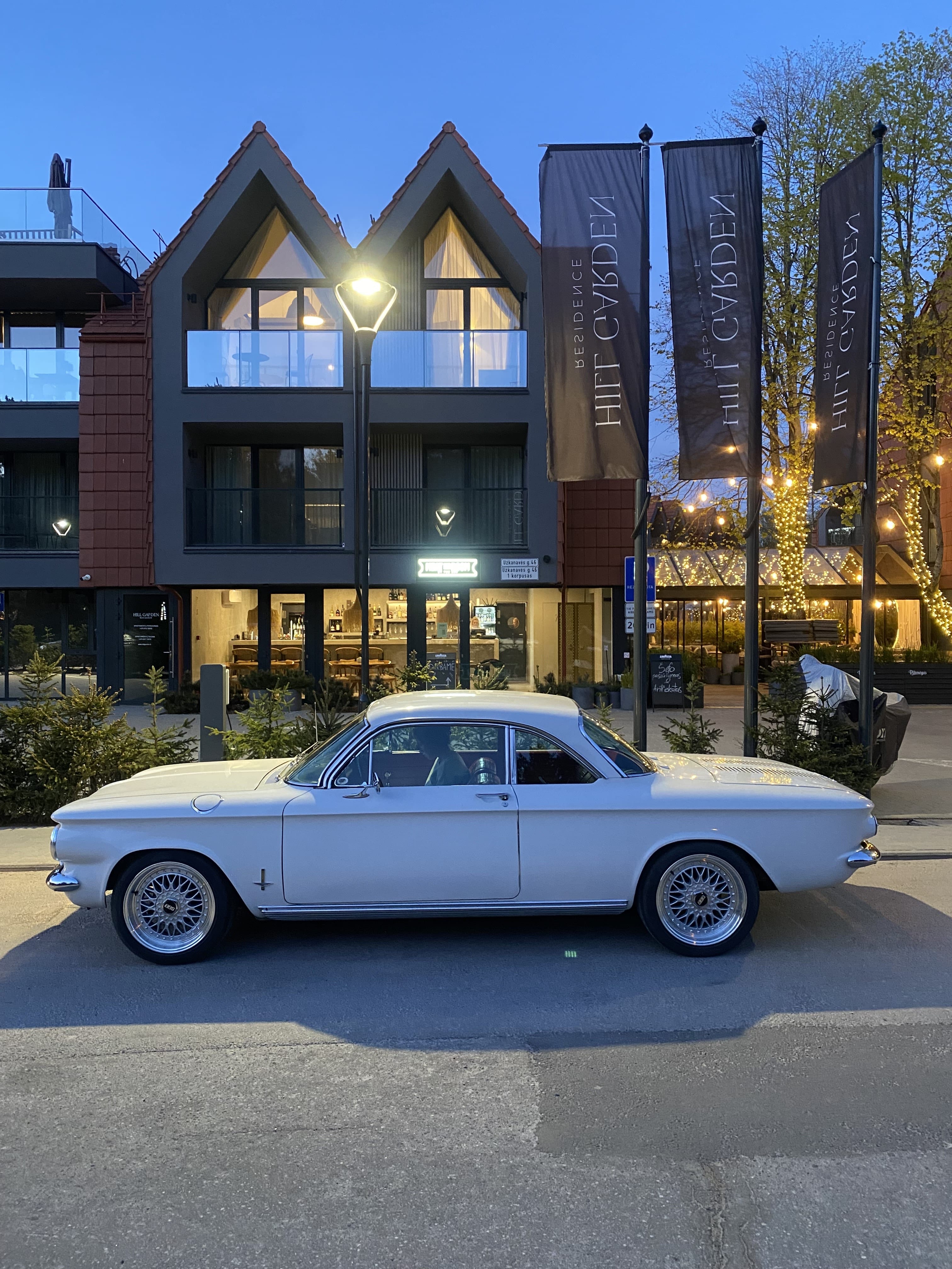 Chevrolet Corvair Monza