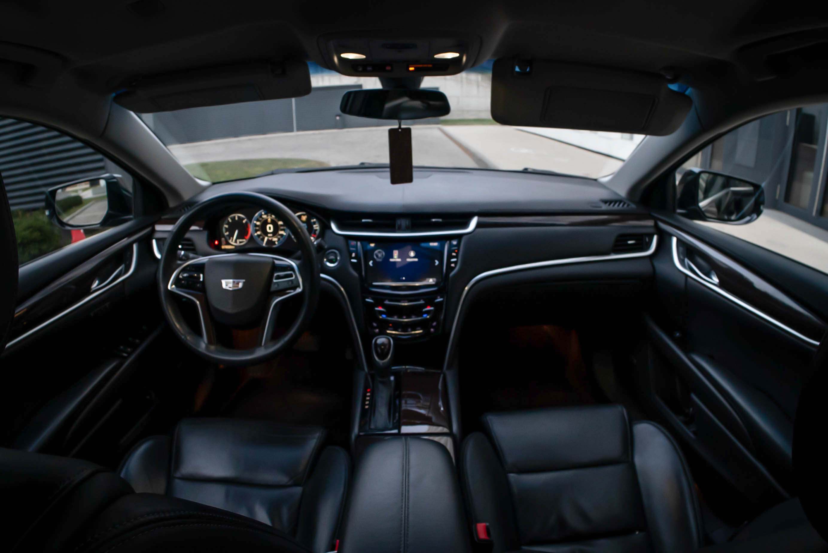 Cadillac XTS