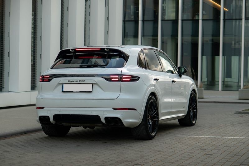 Porsche Cayenne GTS