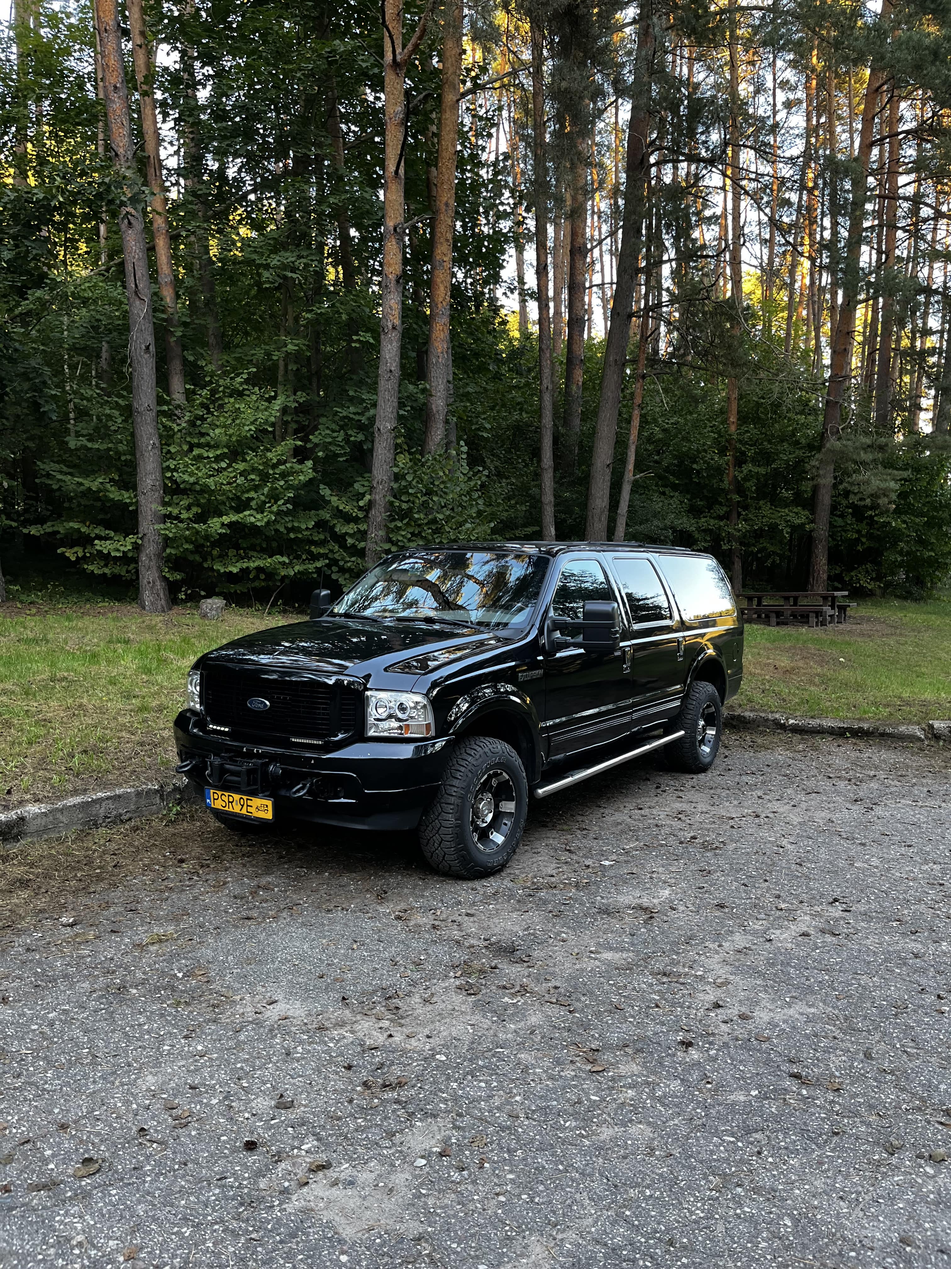 Ford Excursion