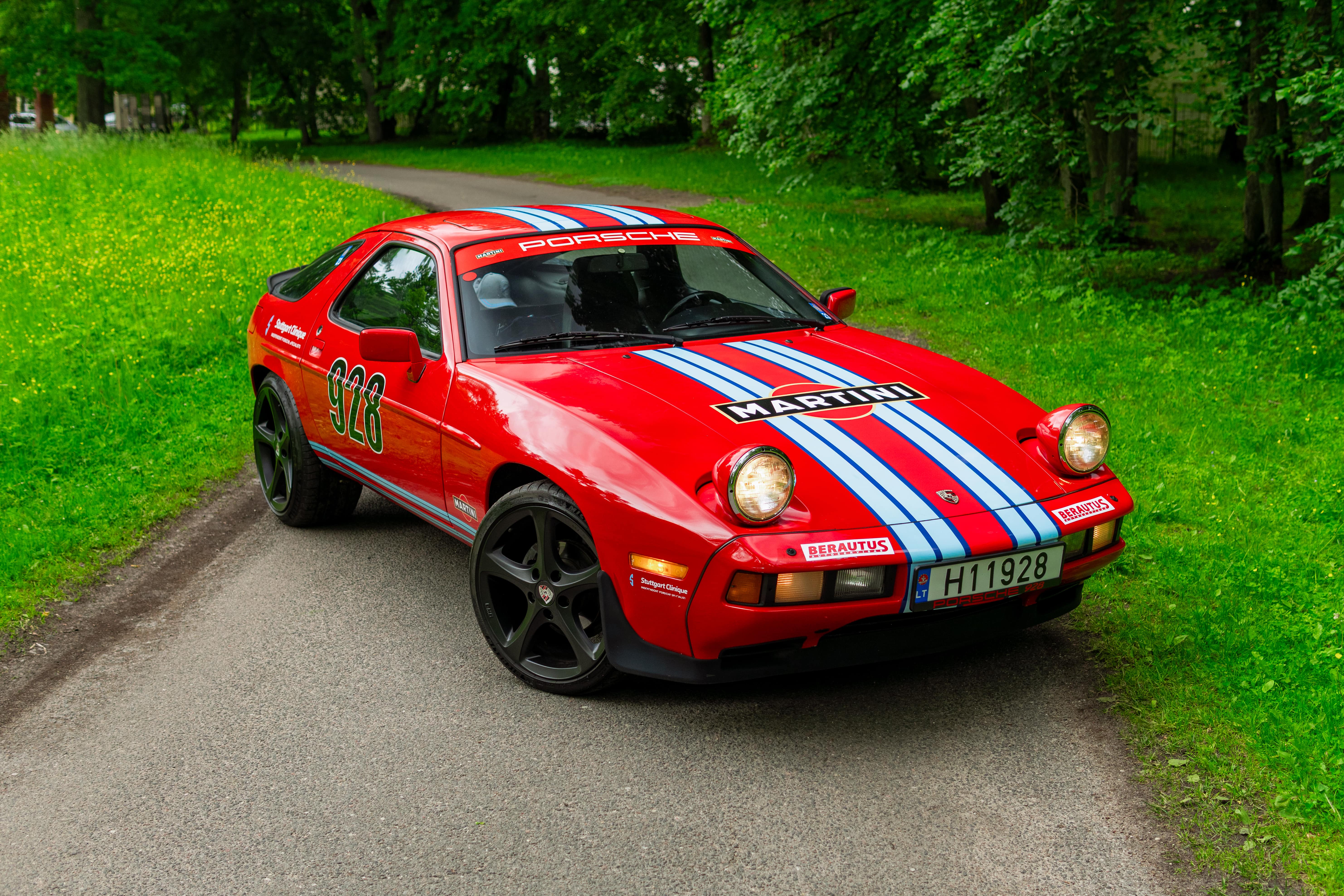 Porsche 928 S