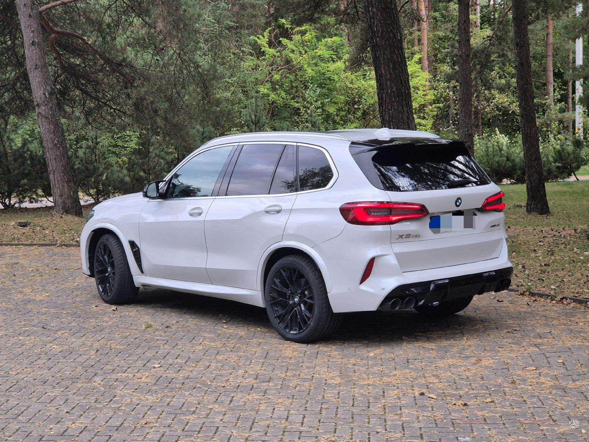 BMW X5 (M kit)