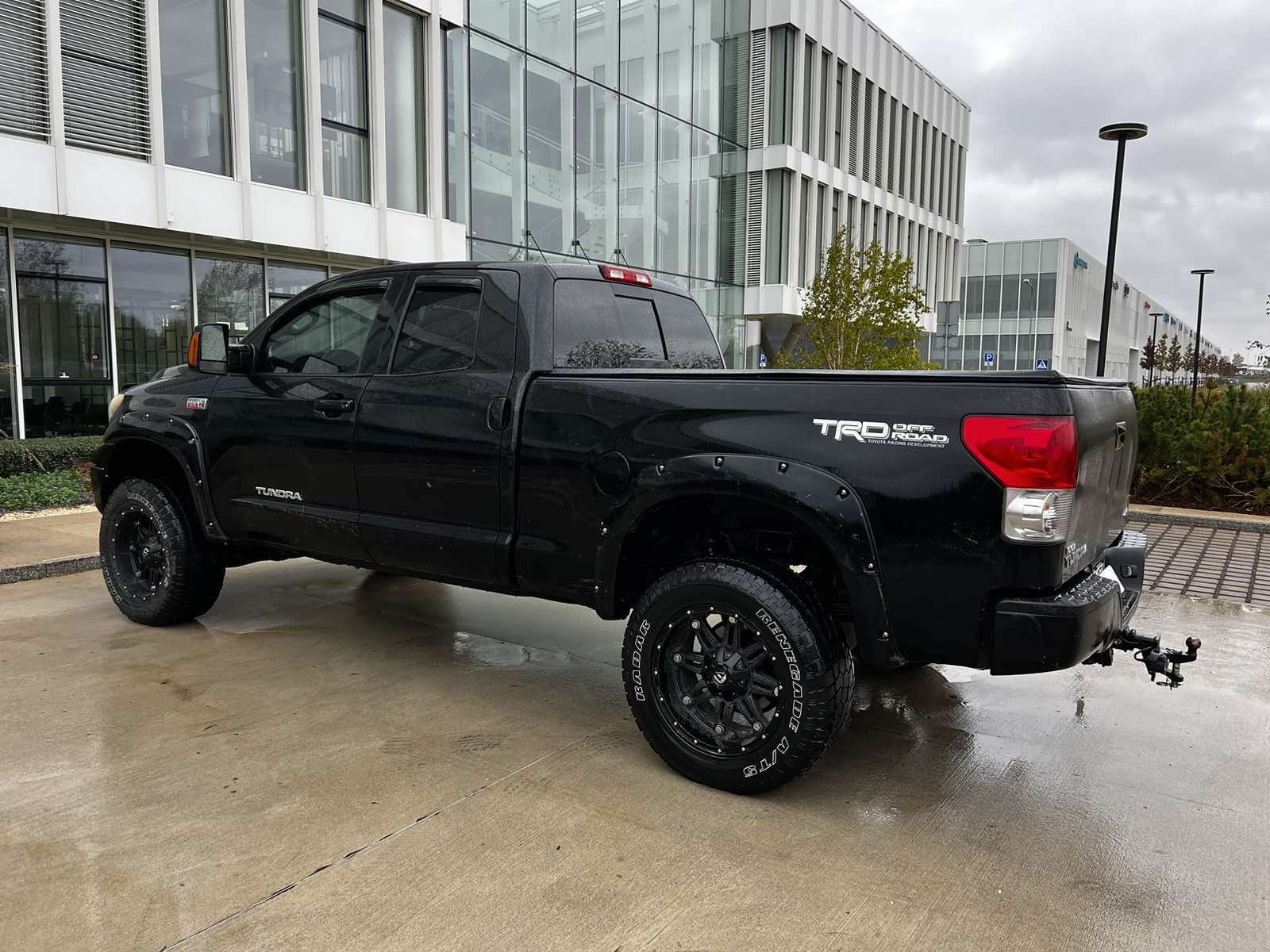 Toyota Tundra SR5