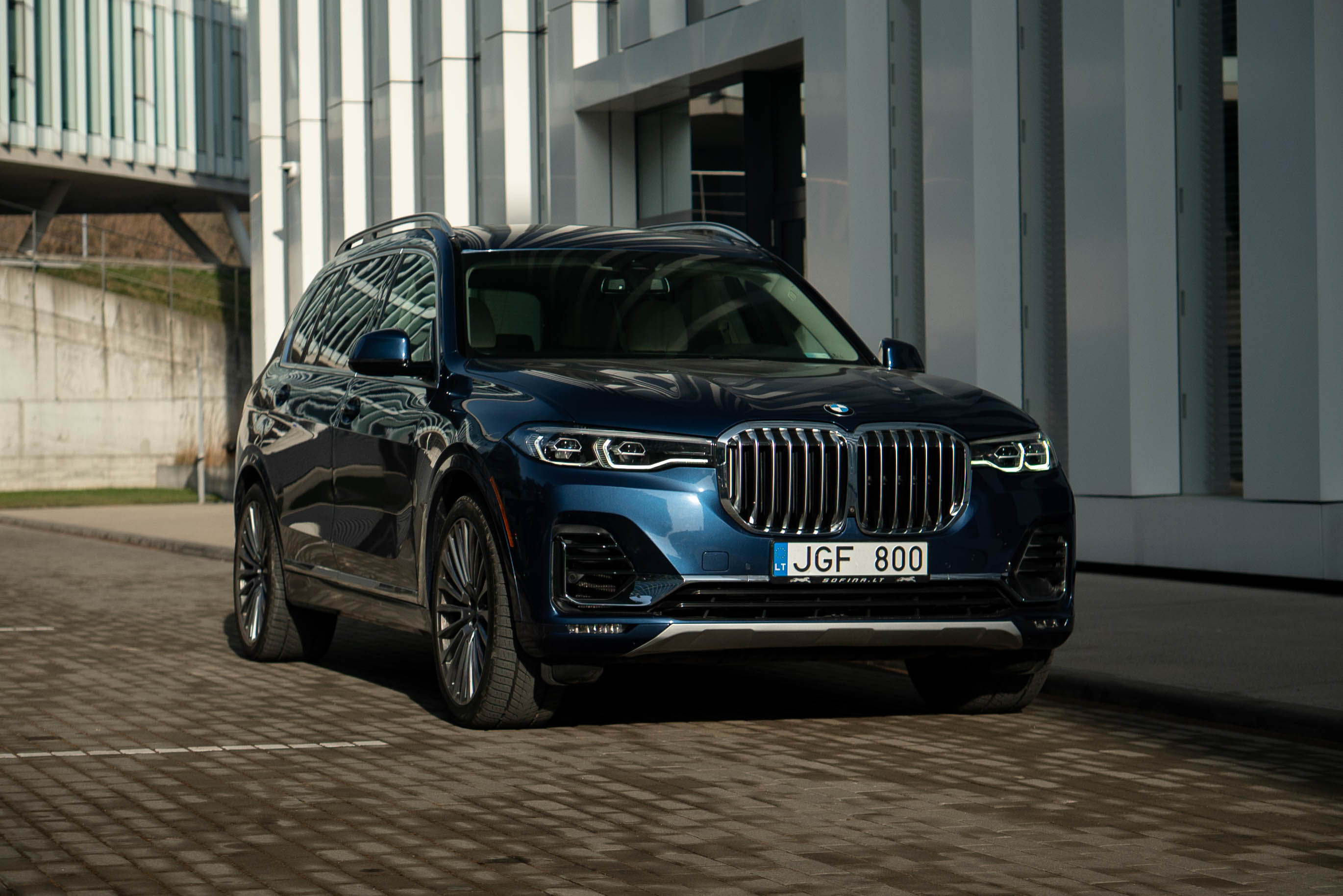 BMW X7 