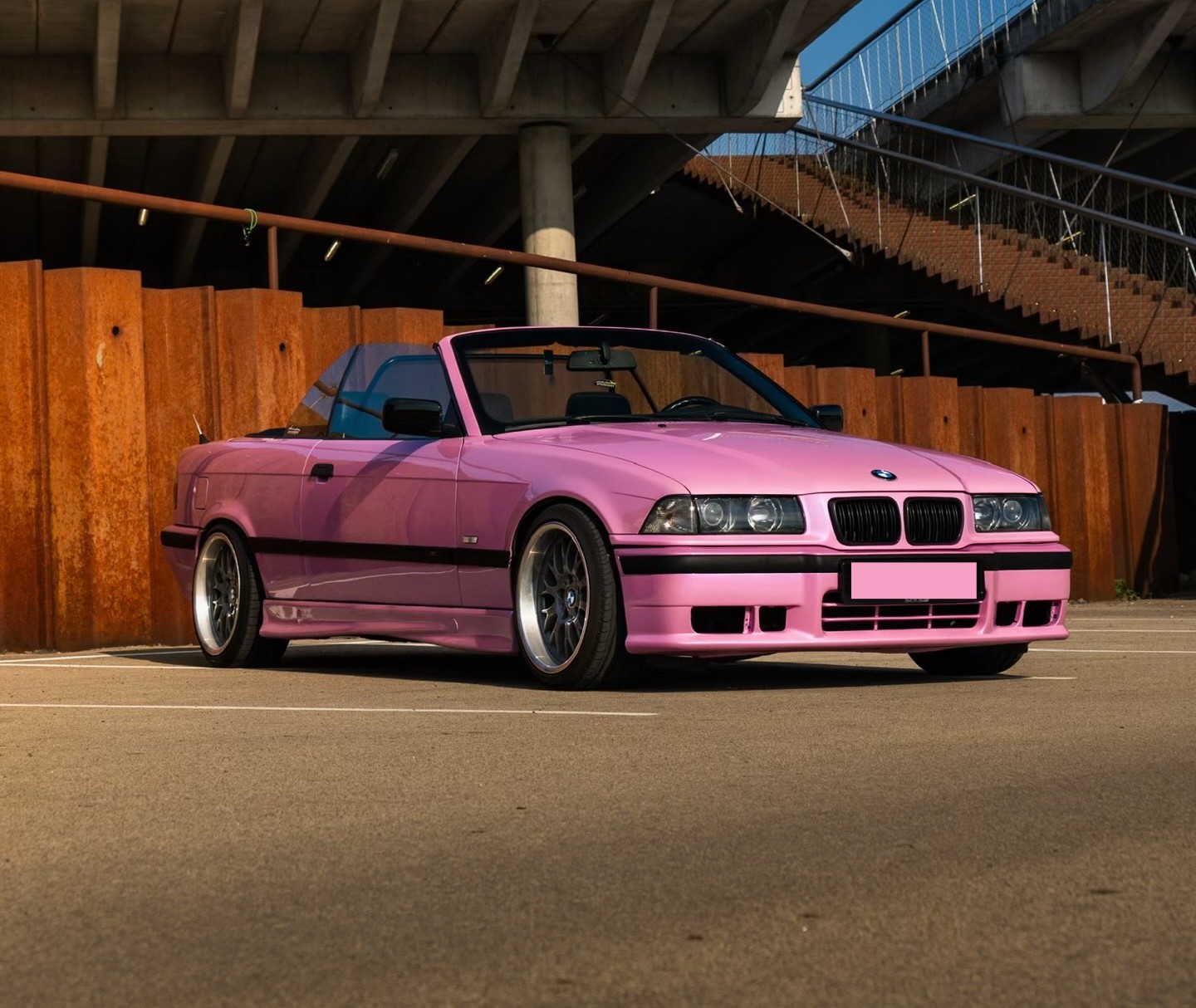 BMW E36 320i