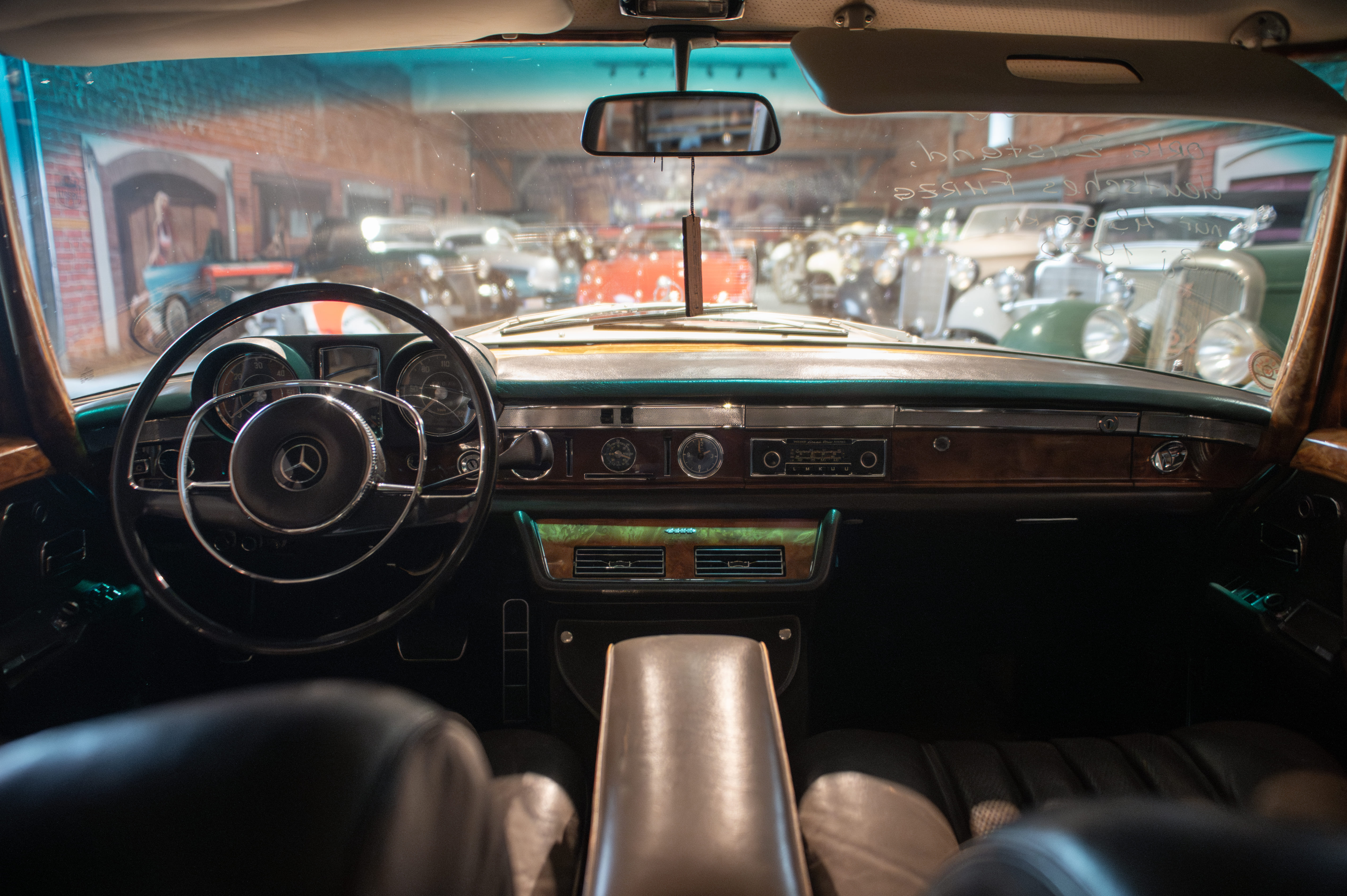 Mercedes-Benz S600
