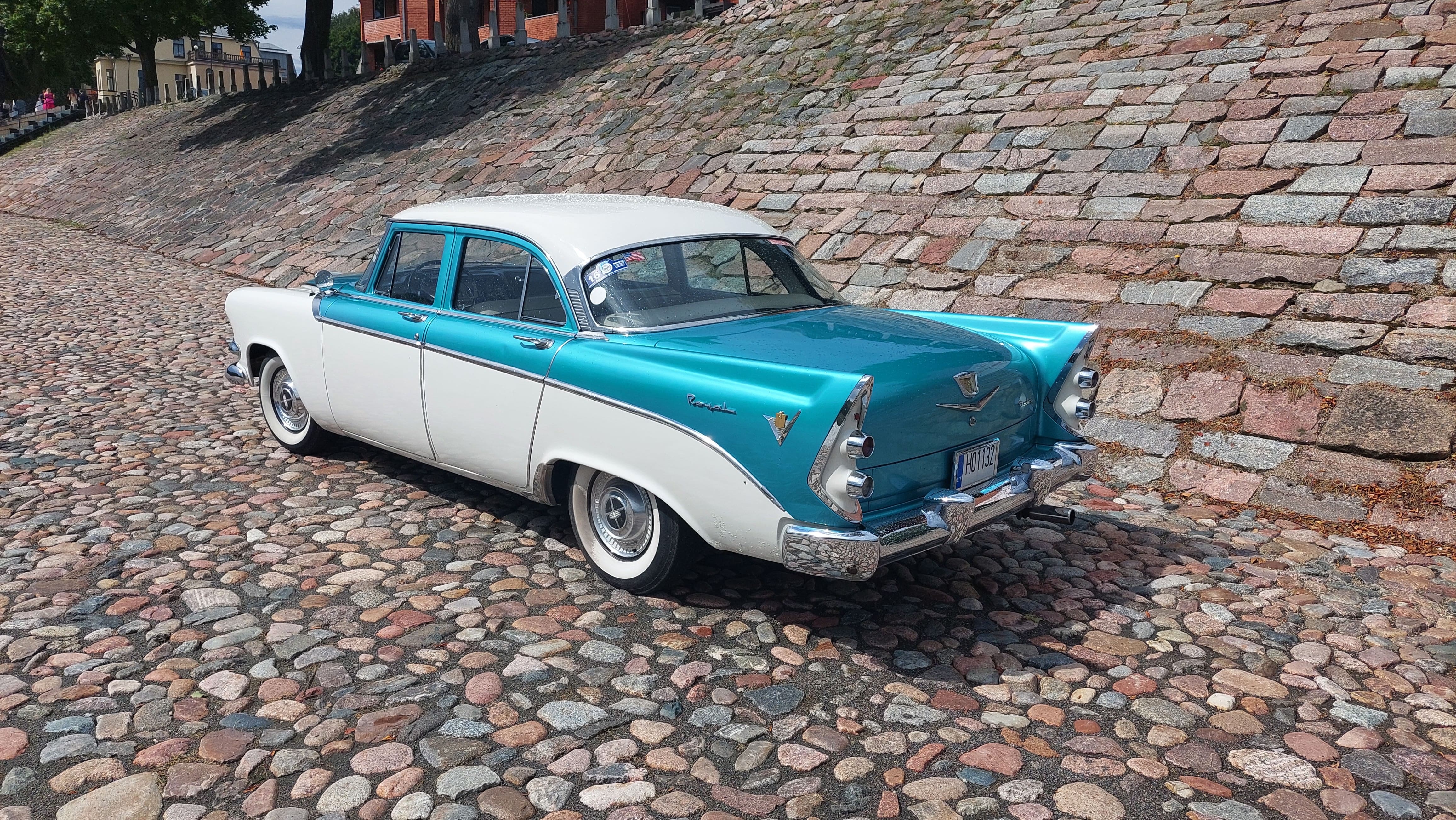 Dodge Royal