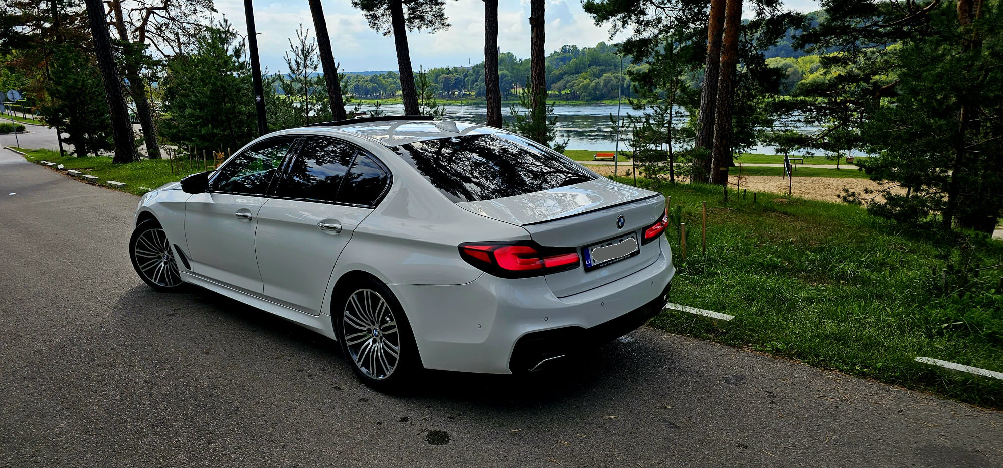 BMW 540i Xdrive M-pack
