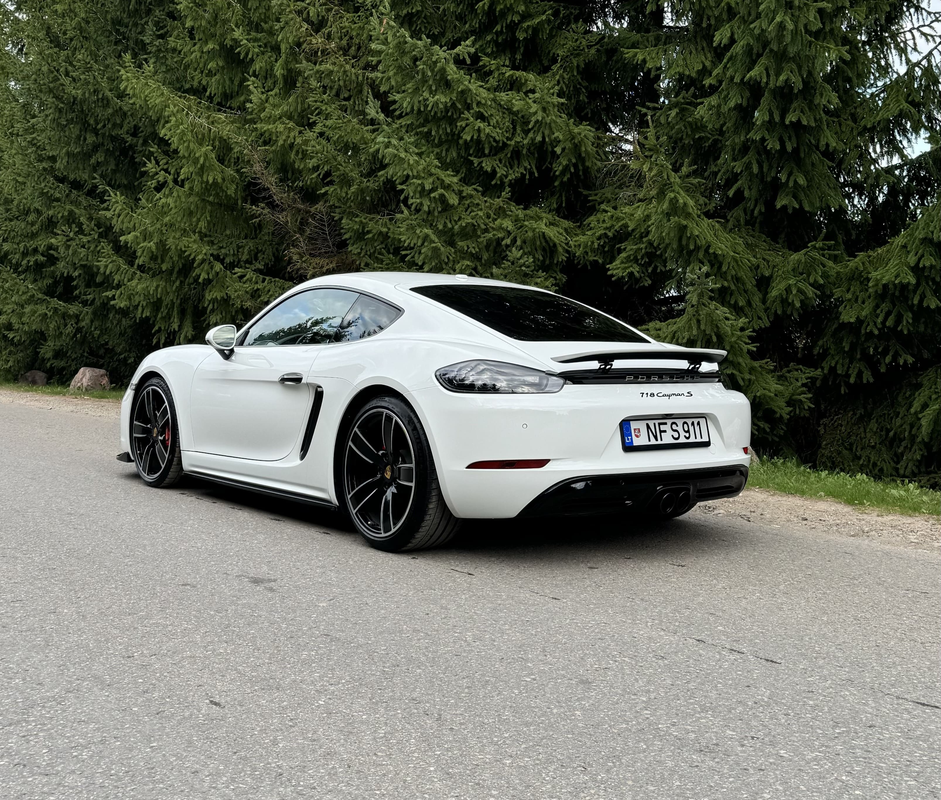 Porsche 718 Cayman S