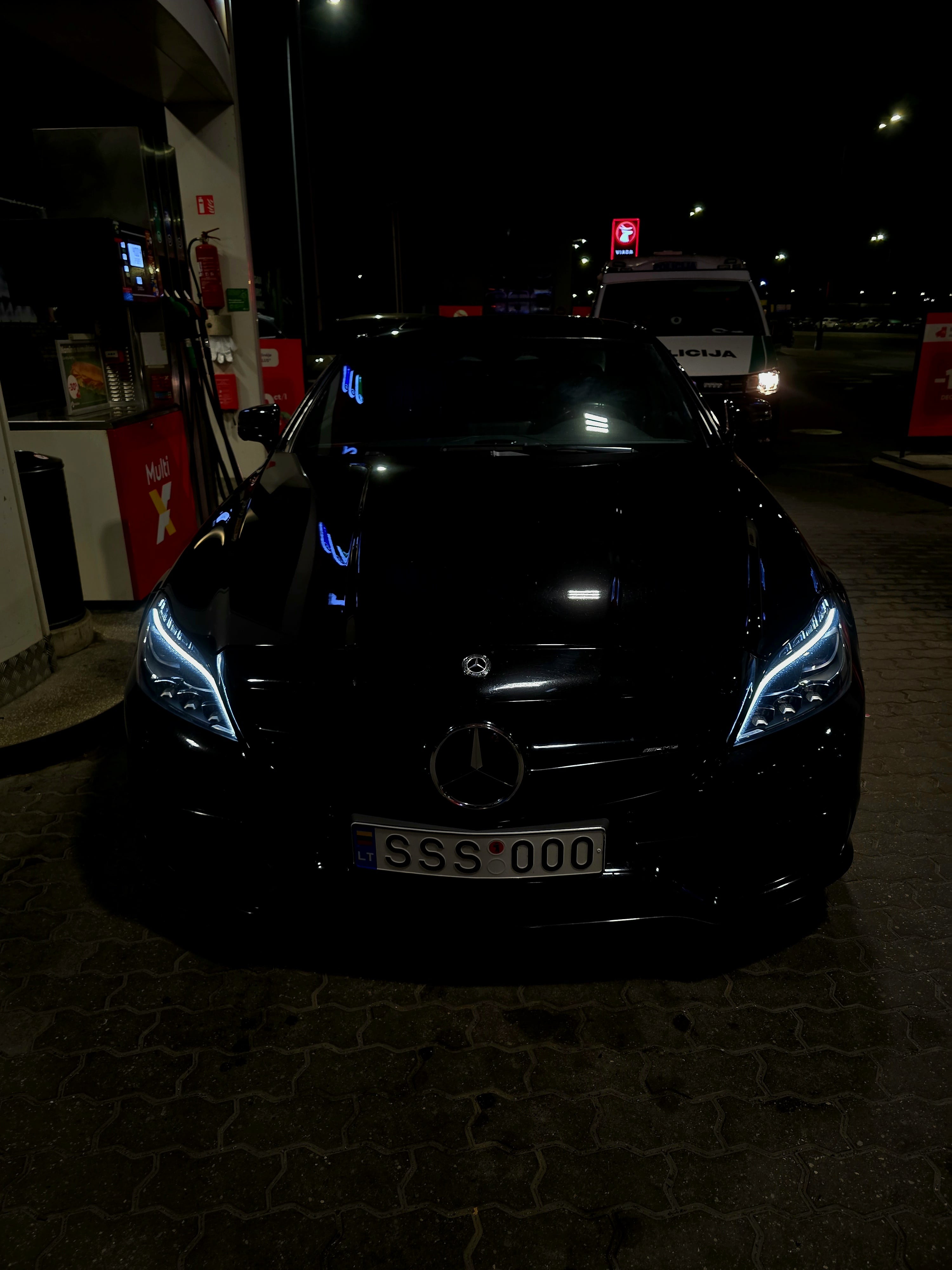 Mercedes-Benz CLS63 AMG