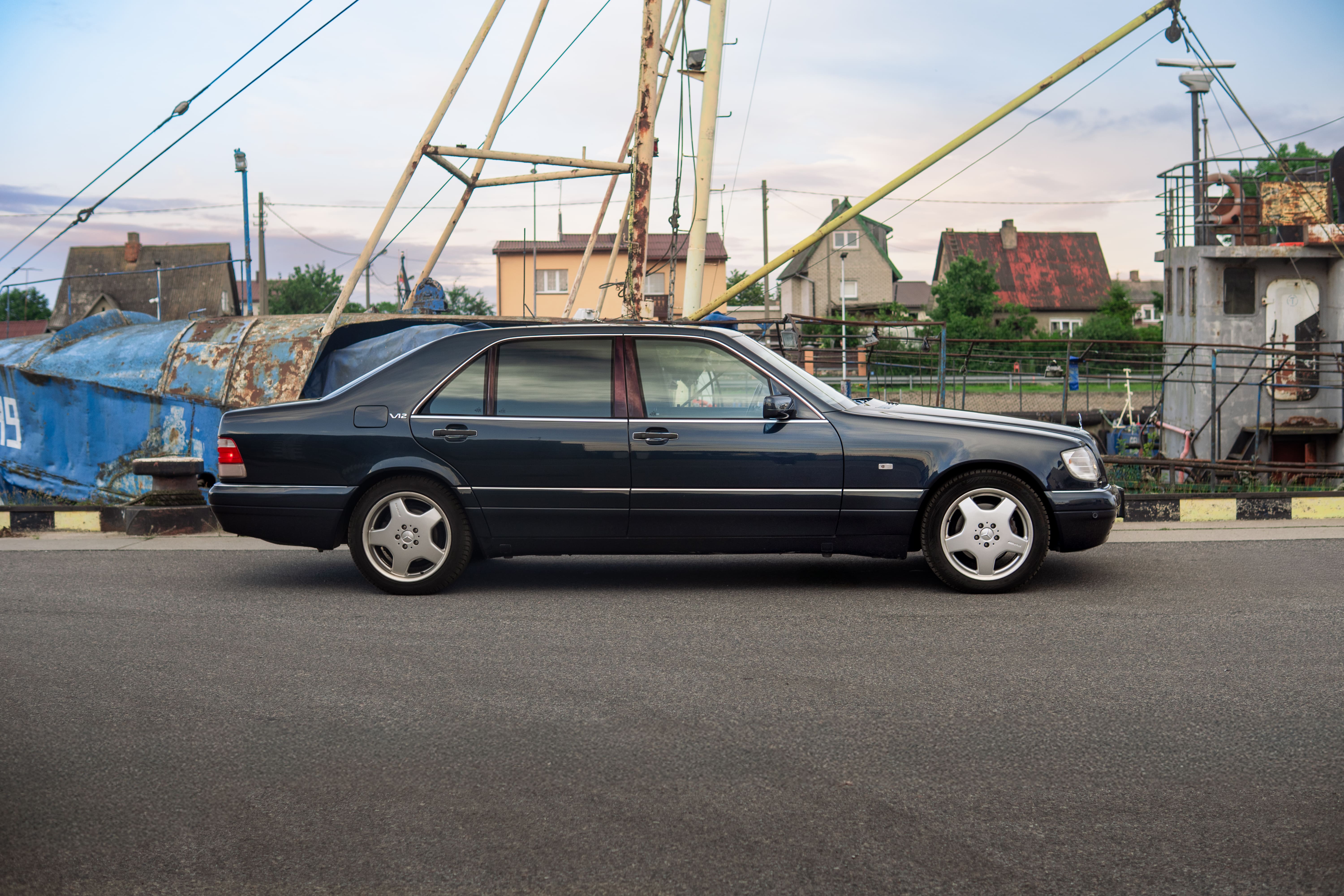Mercedes-Benz S600 V12 Long