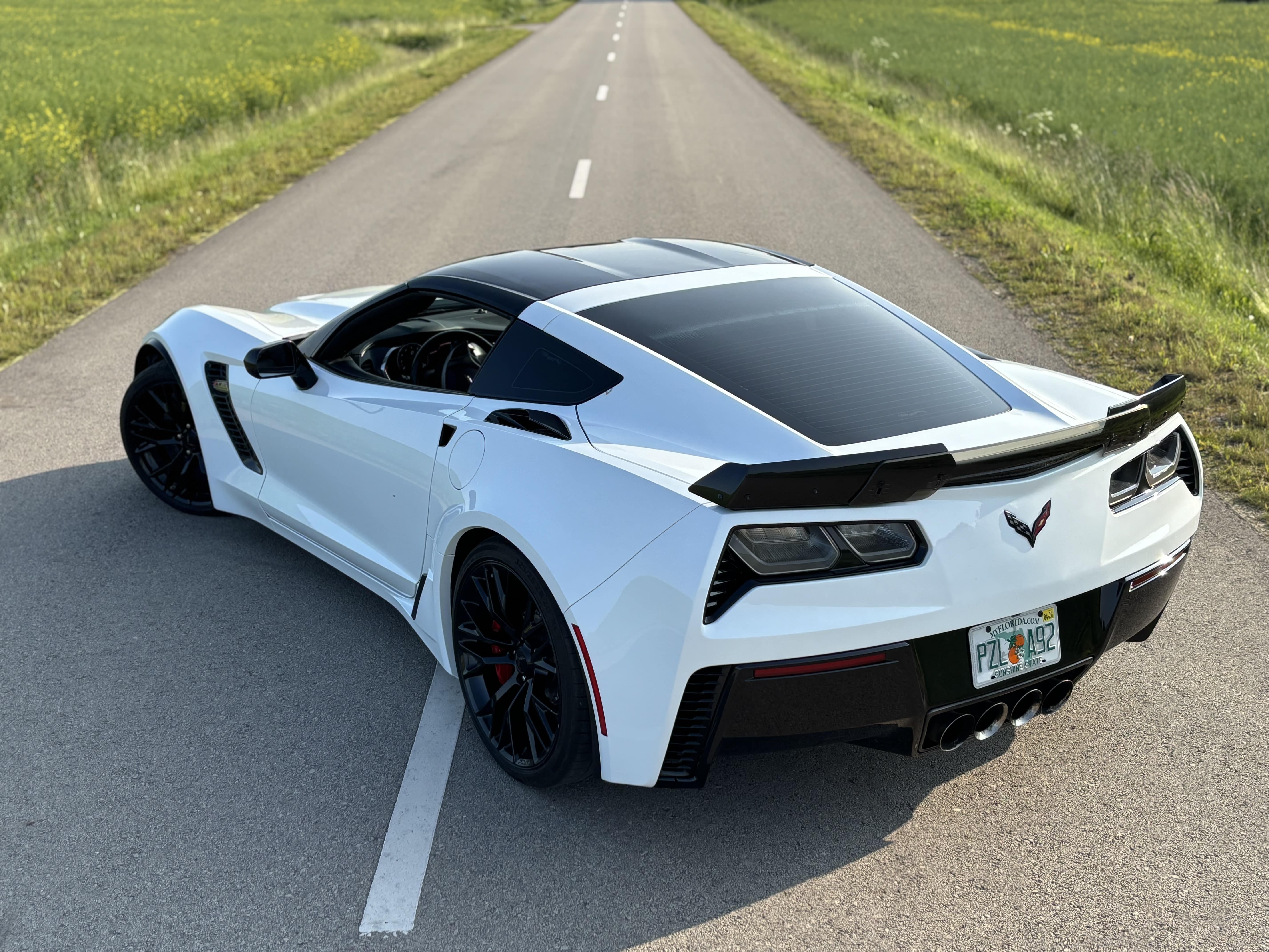 Chevrolet Corvette C7 Z06 (1300hp)
