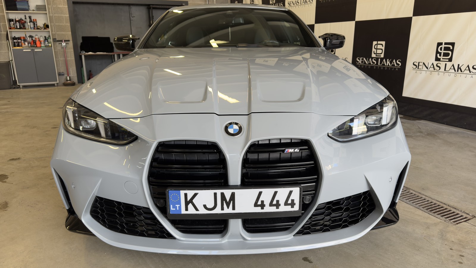 BMW G26 M440i