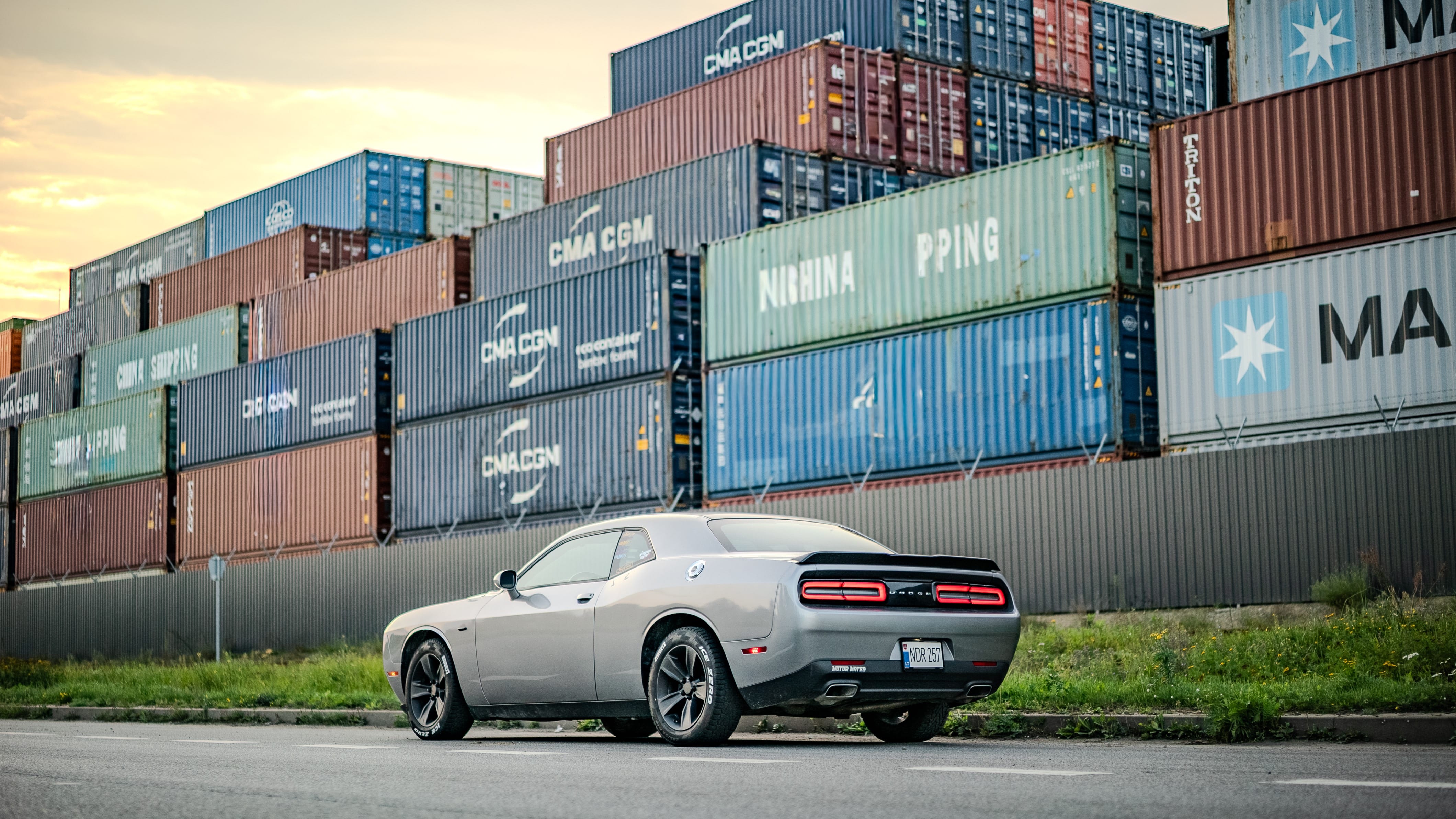Dodge Challenger