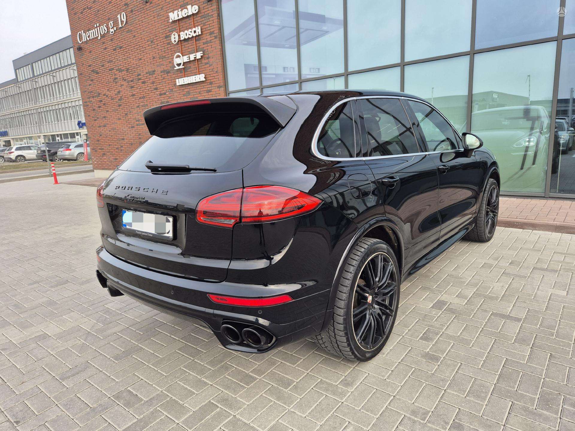 Porsche Cayenne