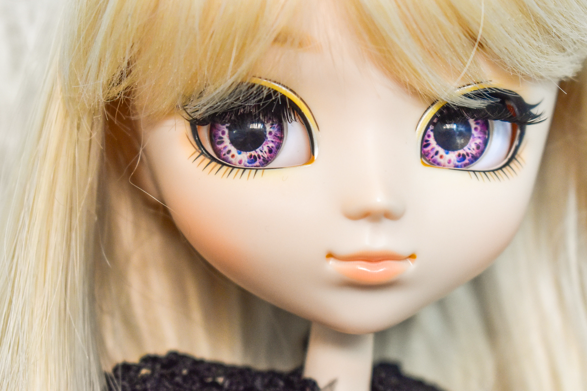 Eyechips violet Colombin