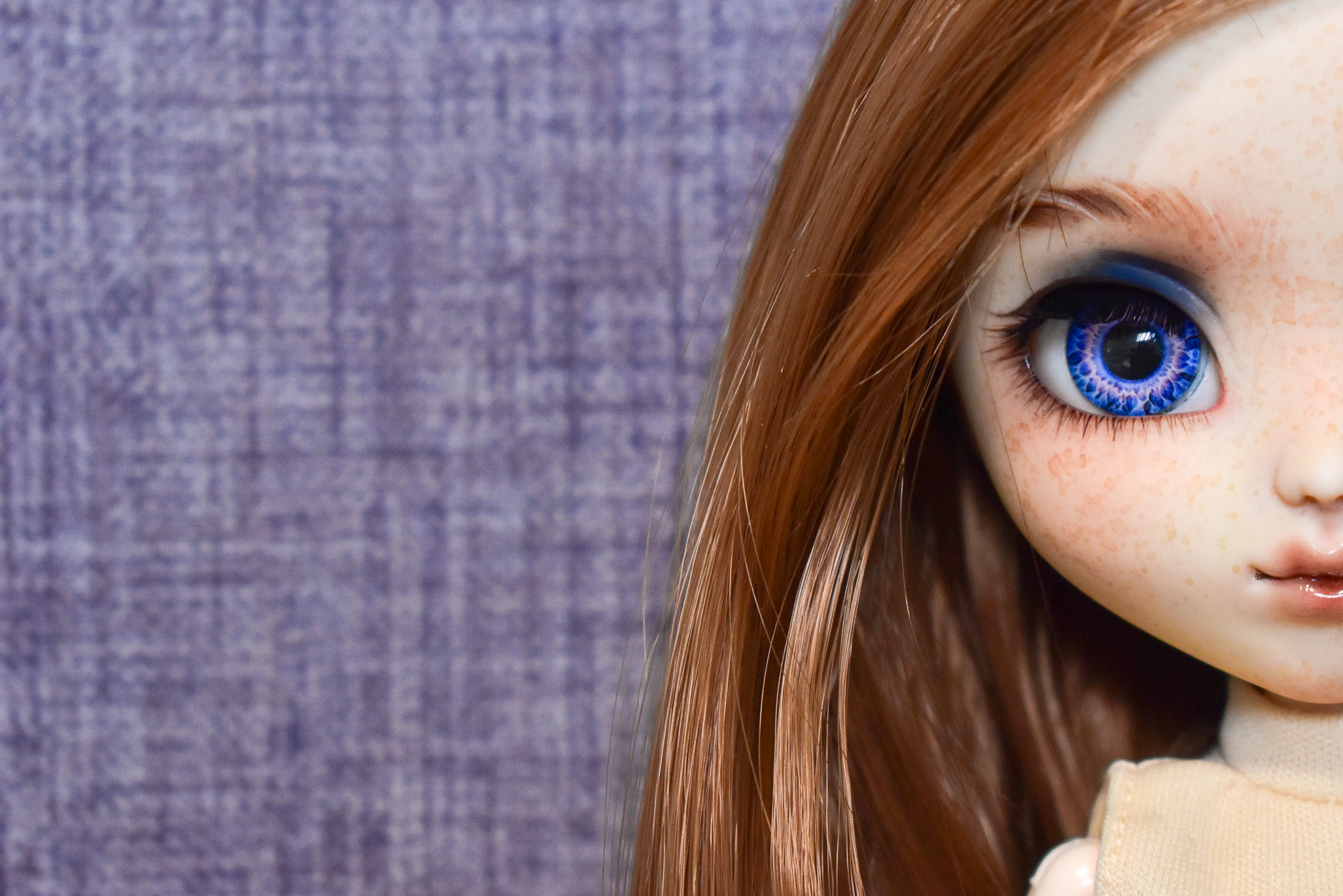 Eyechips violet Iris