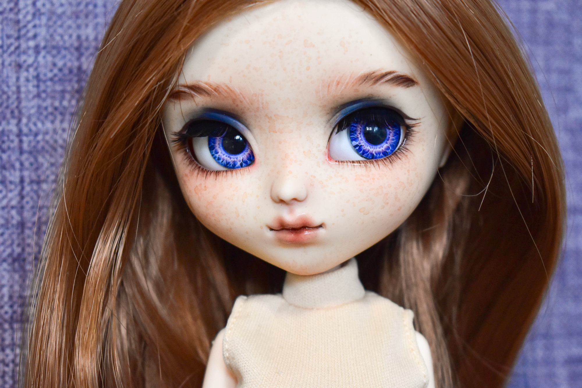 Eyechips violet Iris