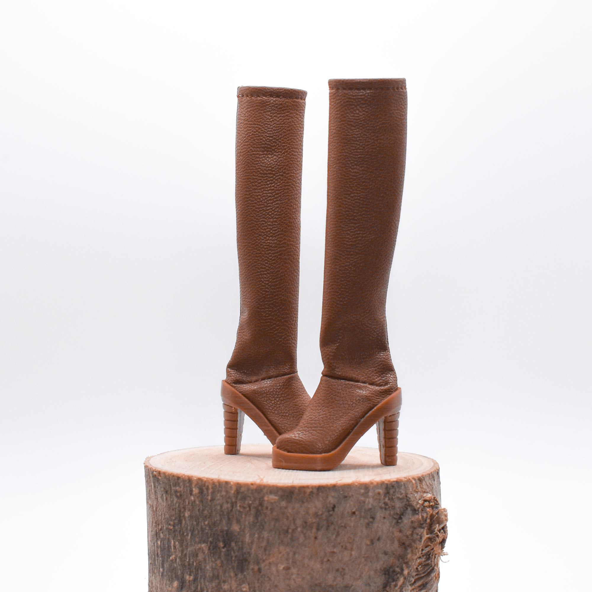 Bottes marron foncé à talons hauts - Chocolat