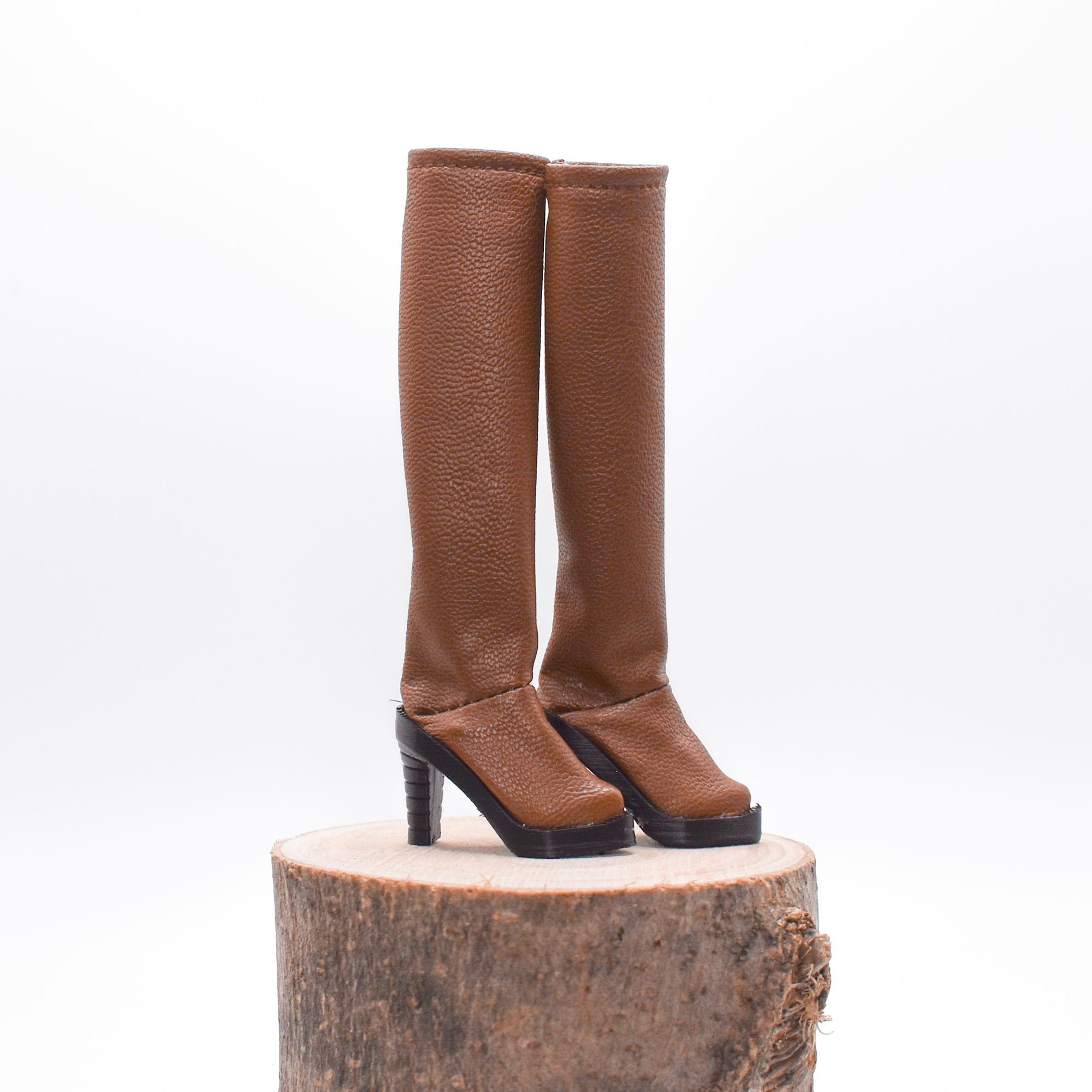 Bottes marron foncé à talons hauts - Ebène