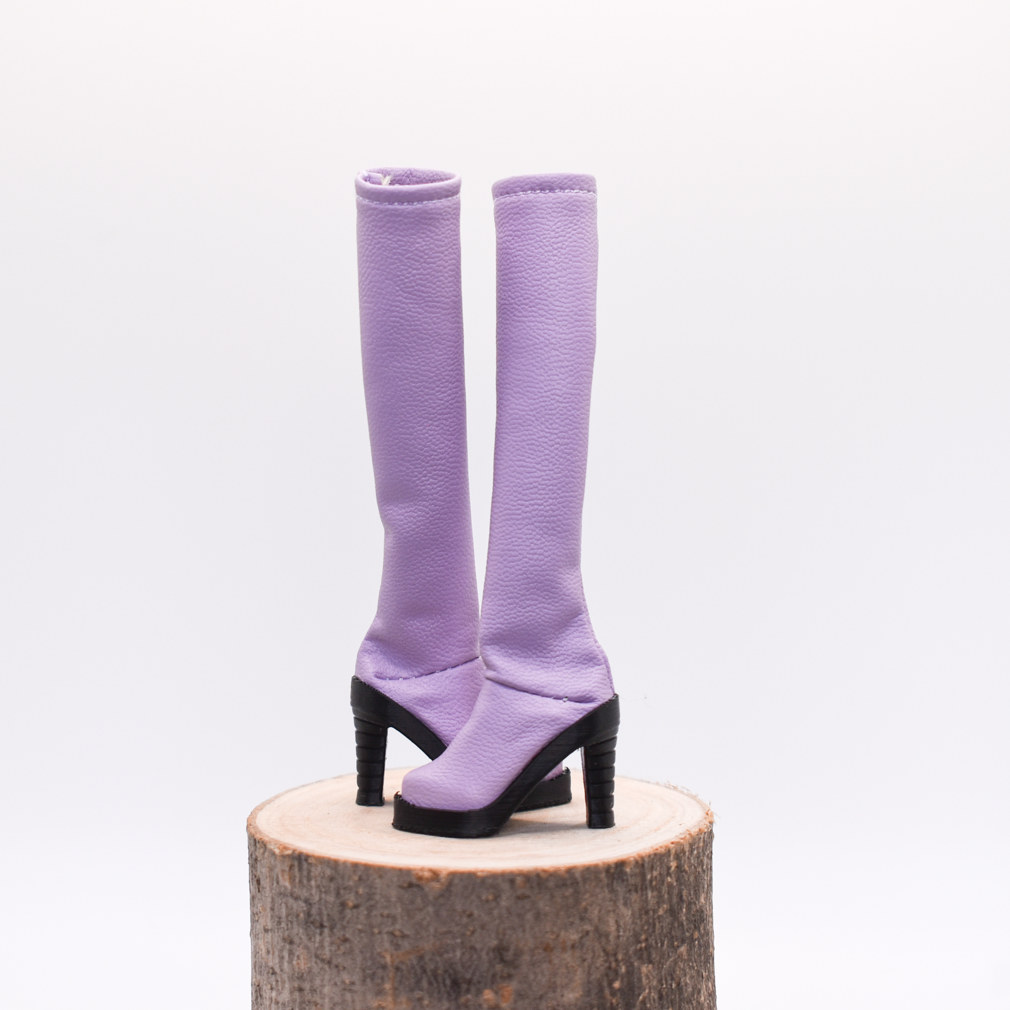 Bottes violettes à talons hauts - Méduse