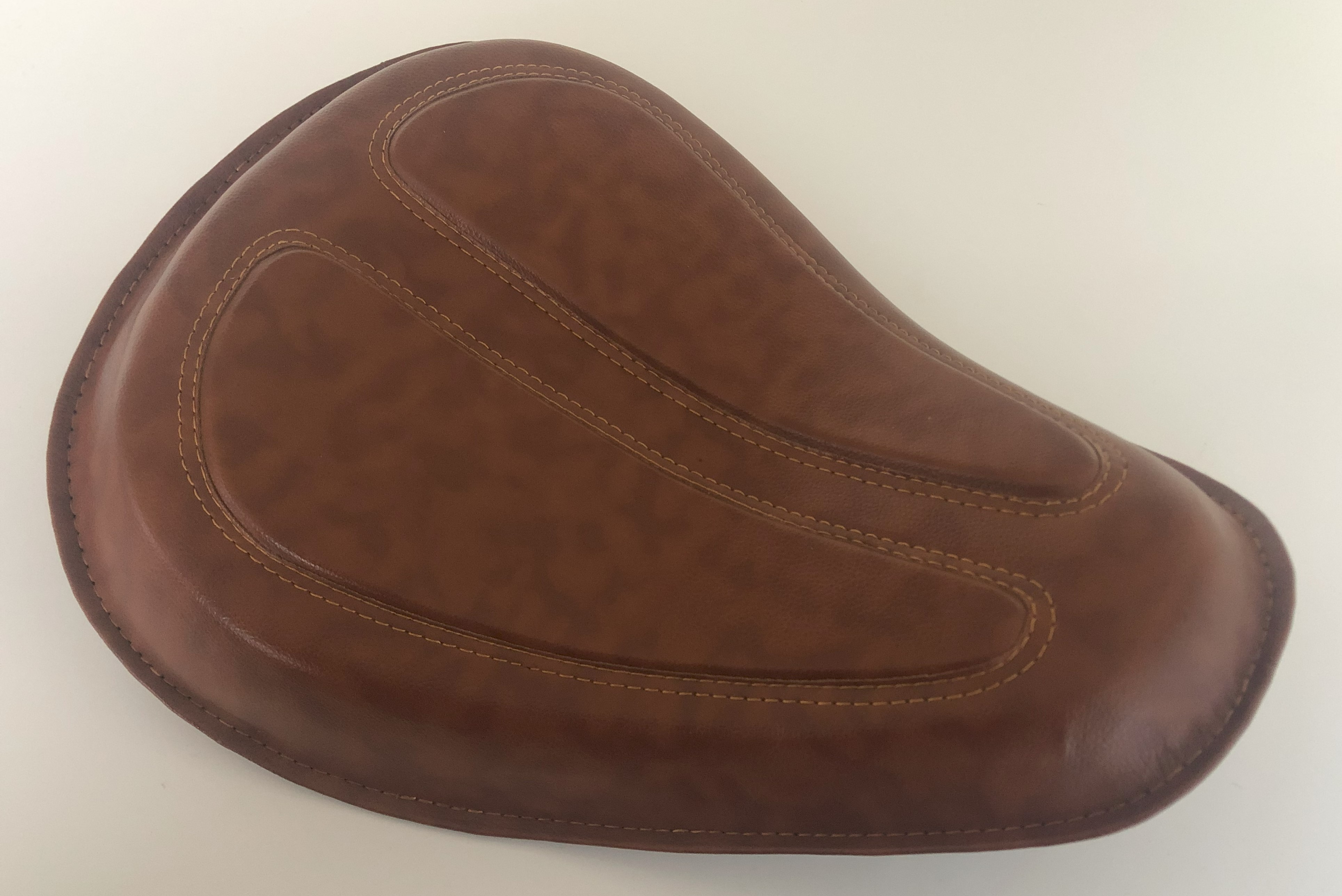Harley Davidson Sportster Upholstery Vinyl Seat with Kit Springs XL883 XL1200