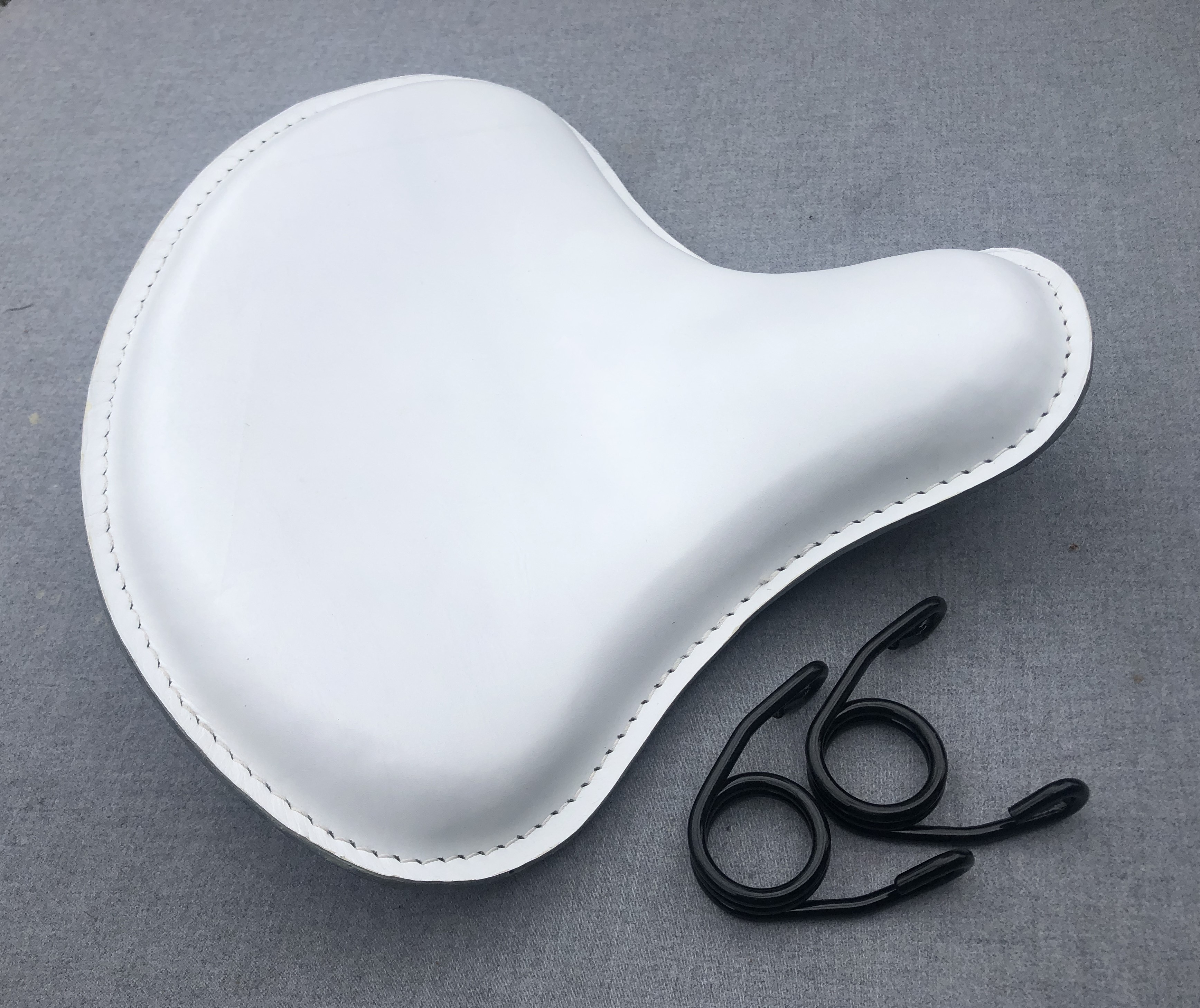 Harley Tractor Style Solo Seat Genuine White Leather Honda Bobber Chopper Yamaha