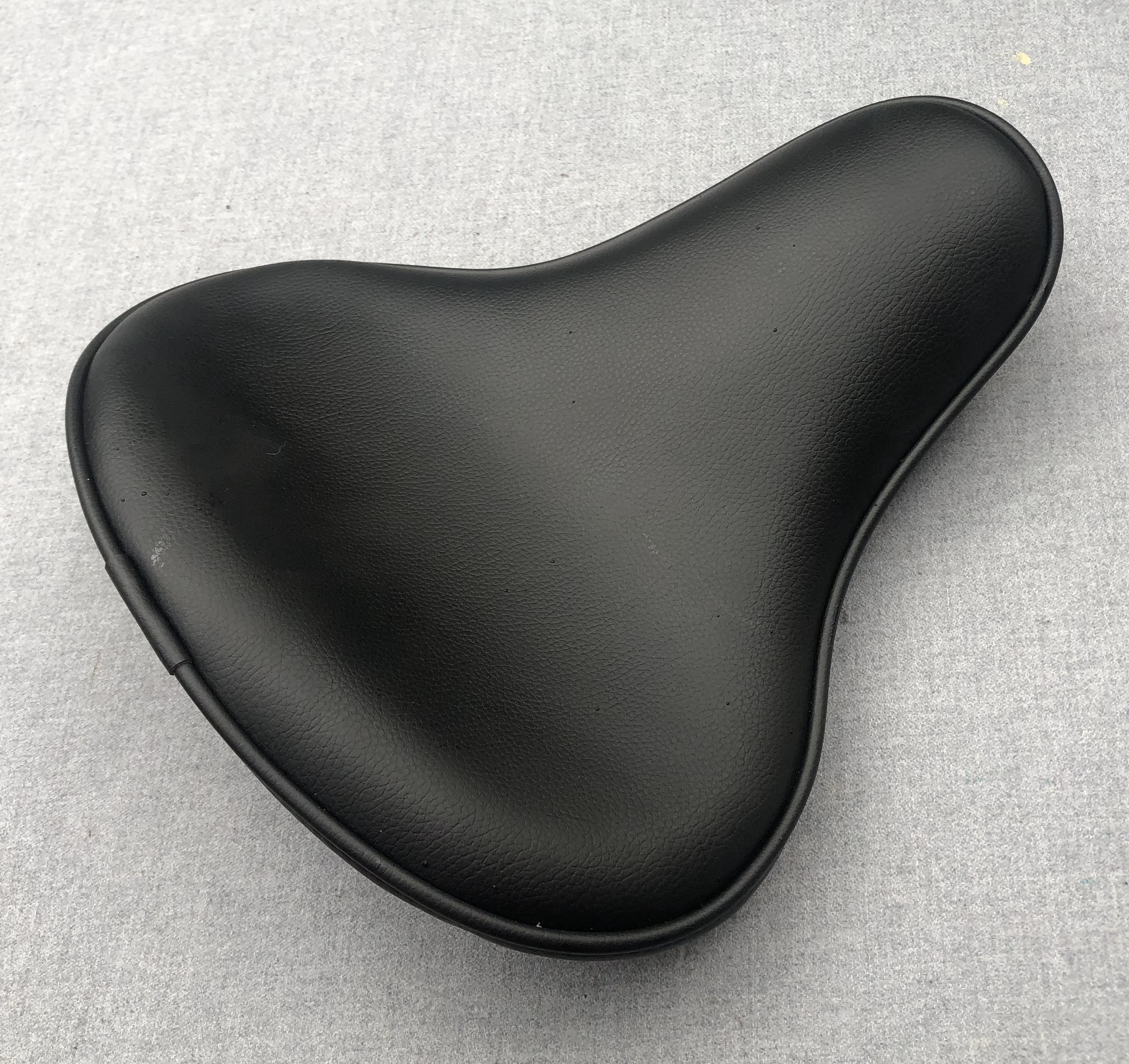 Universal Long Nose Seat Harley Yamaha Chopper Bobber Honda Triumph Spring Black