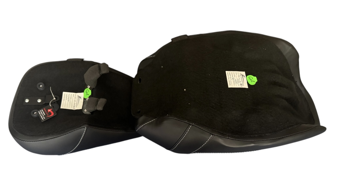 Harley Touring GEL Seat for CVO Road Street Electra Glide Bagger wide seat 2009-2024