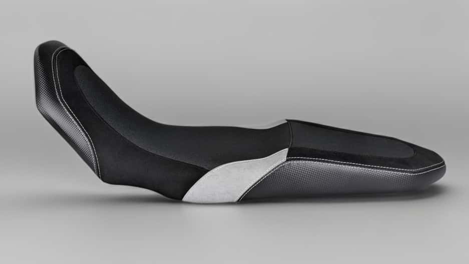 Champ Customs Overlander Pro Seat – Yamaha Tenere 700 2025+