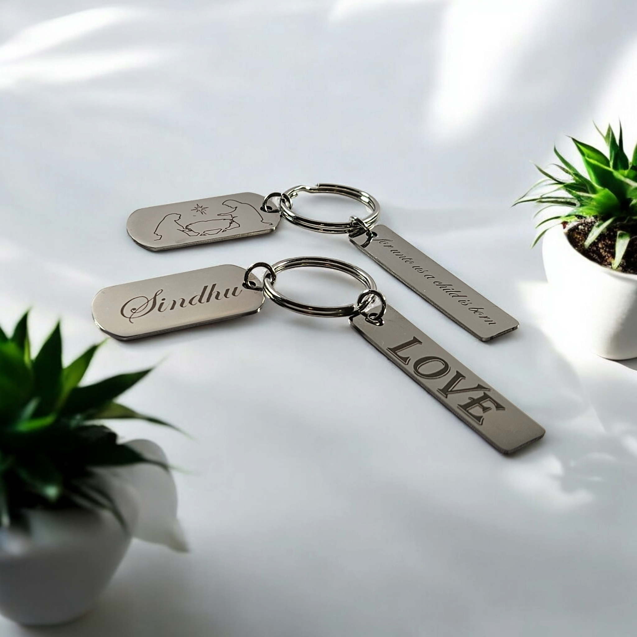 Key to Your Memories: Custom Engraved Metal Keychains
