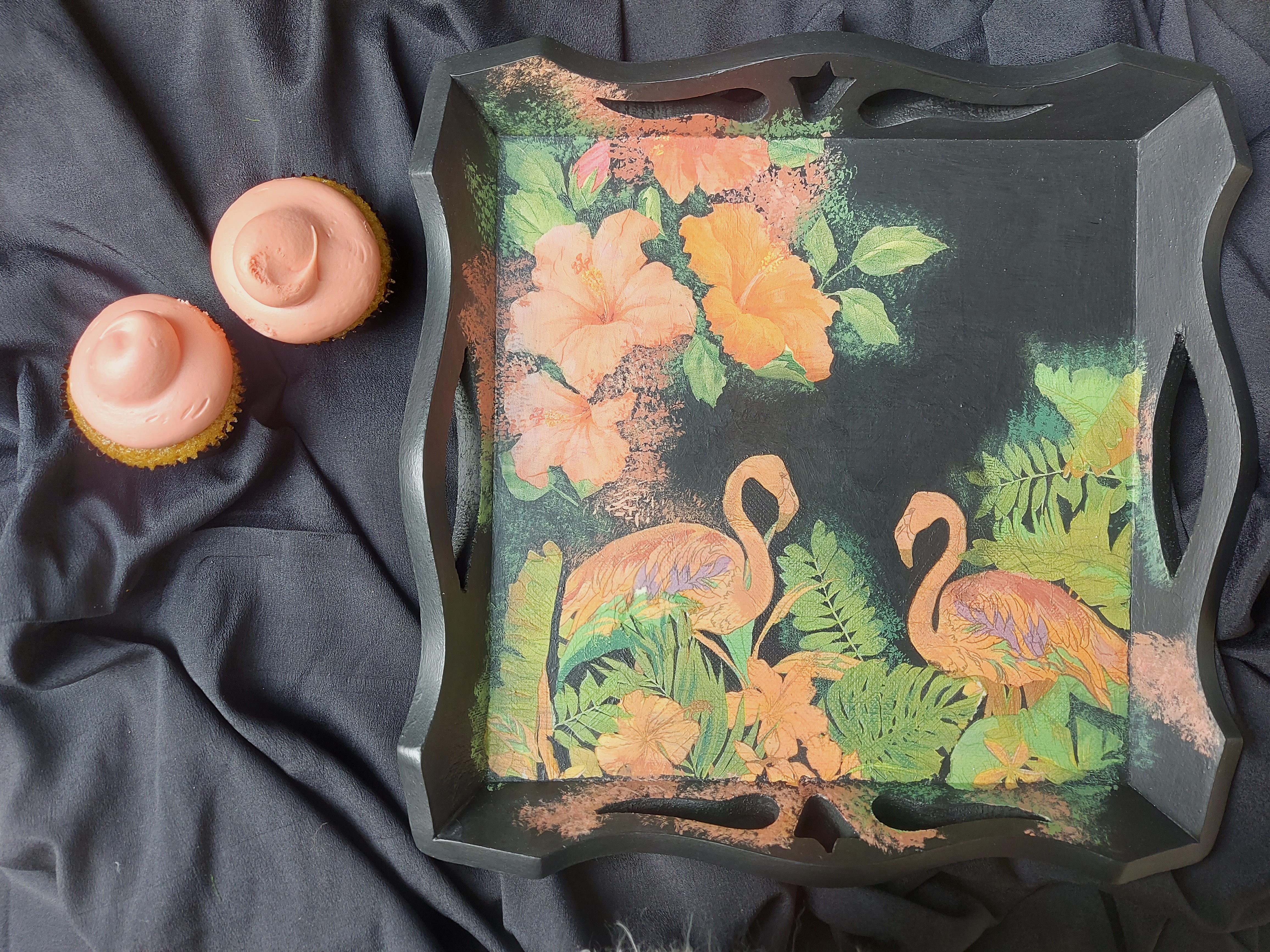 Flamingo Noir Trays