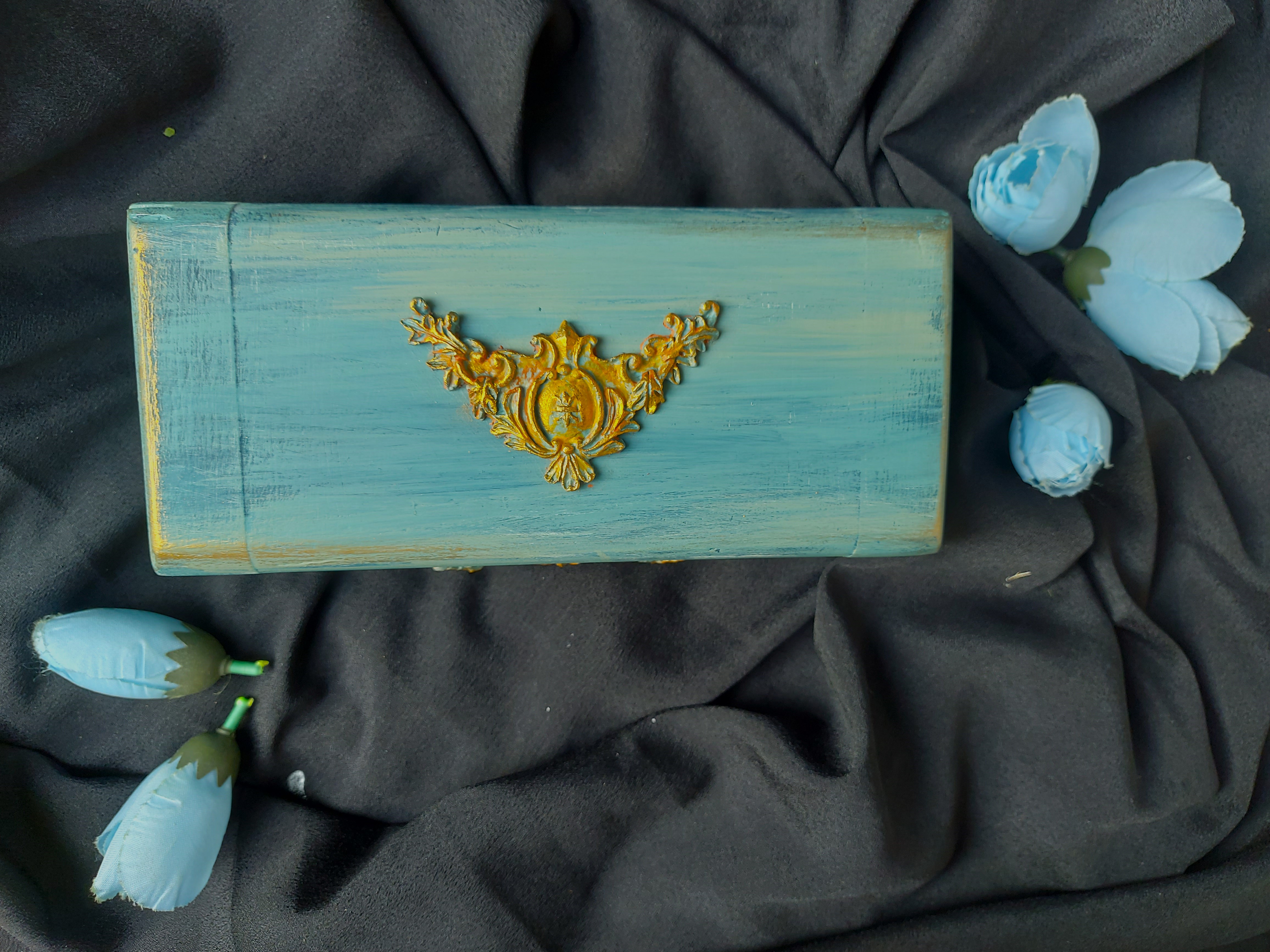 Vintage Charm Jewellery Box