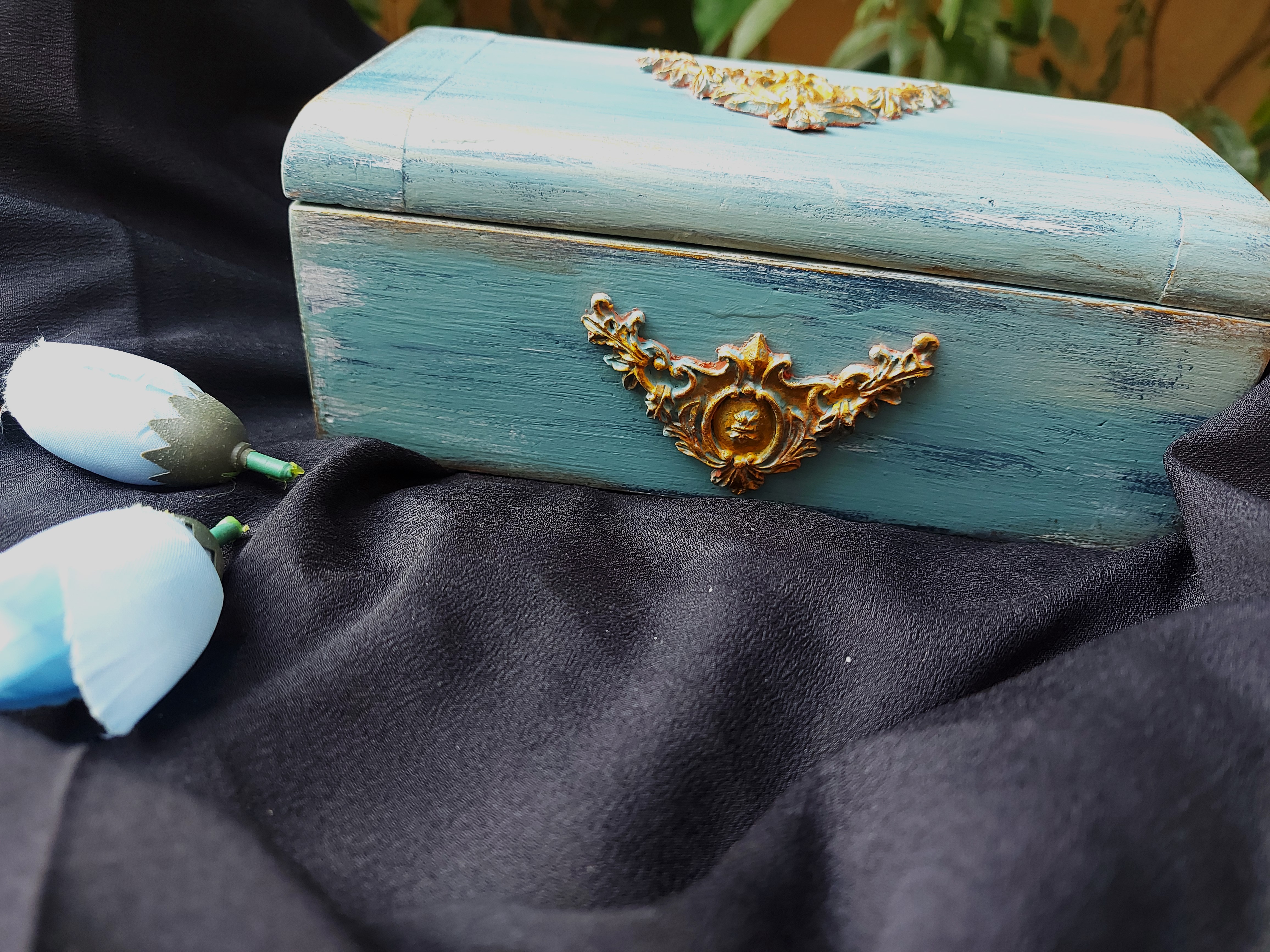 Vintage Charm Jewellery Box