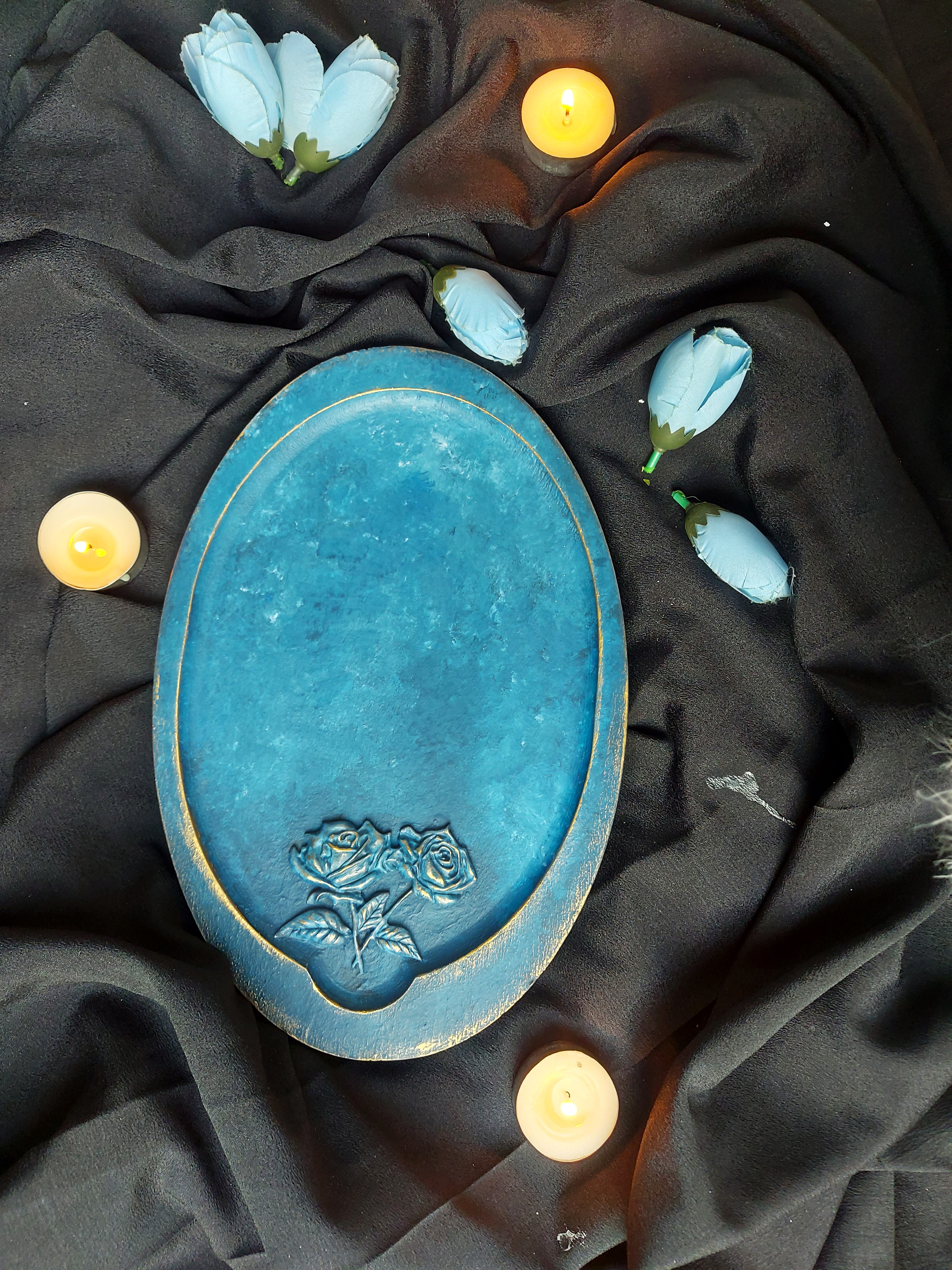 Midnight Bloom Platter