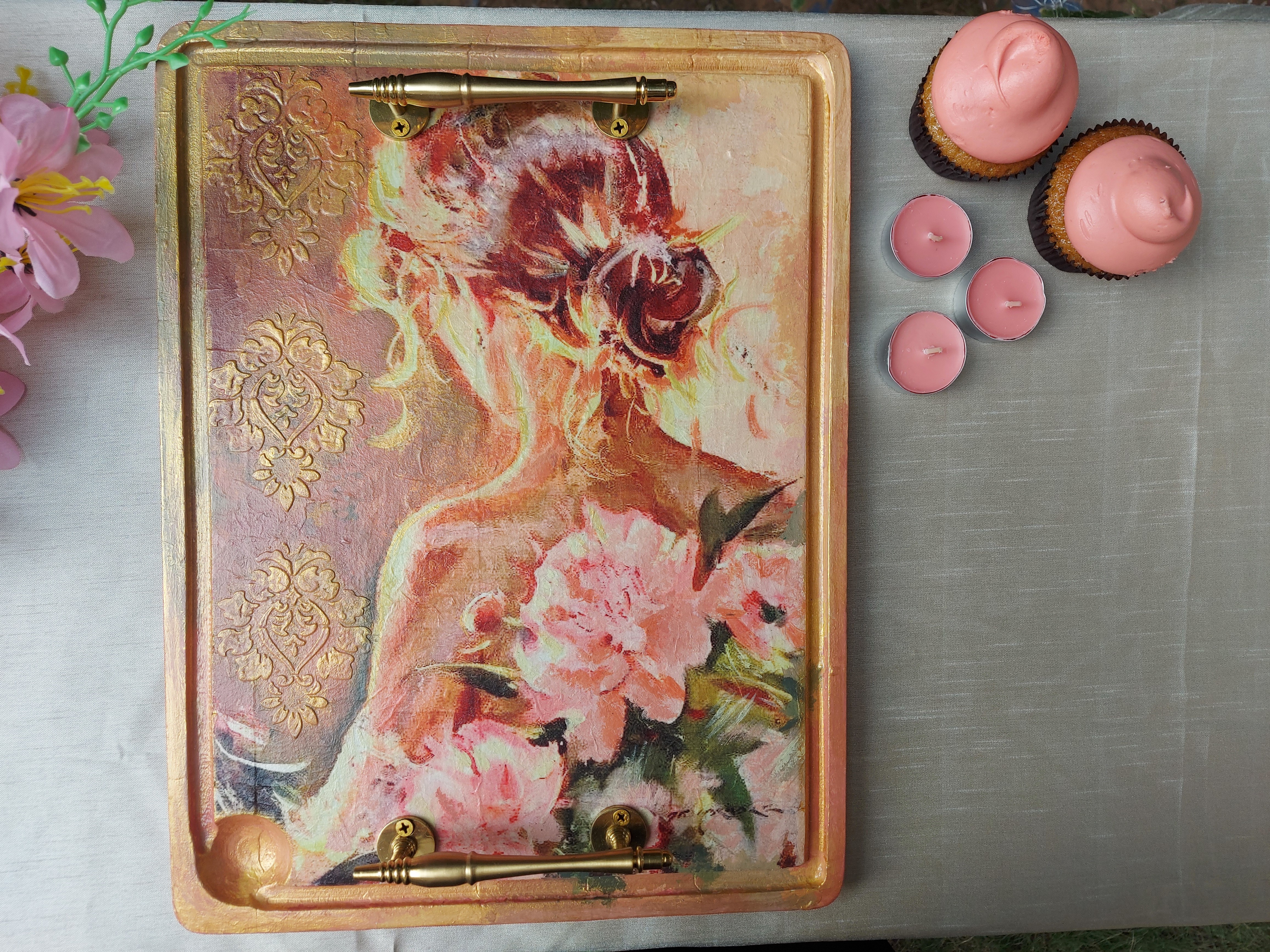 The Artist's Muse Platter