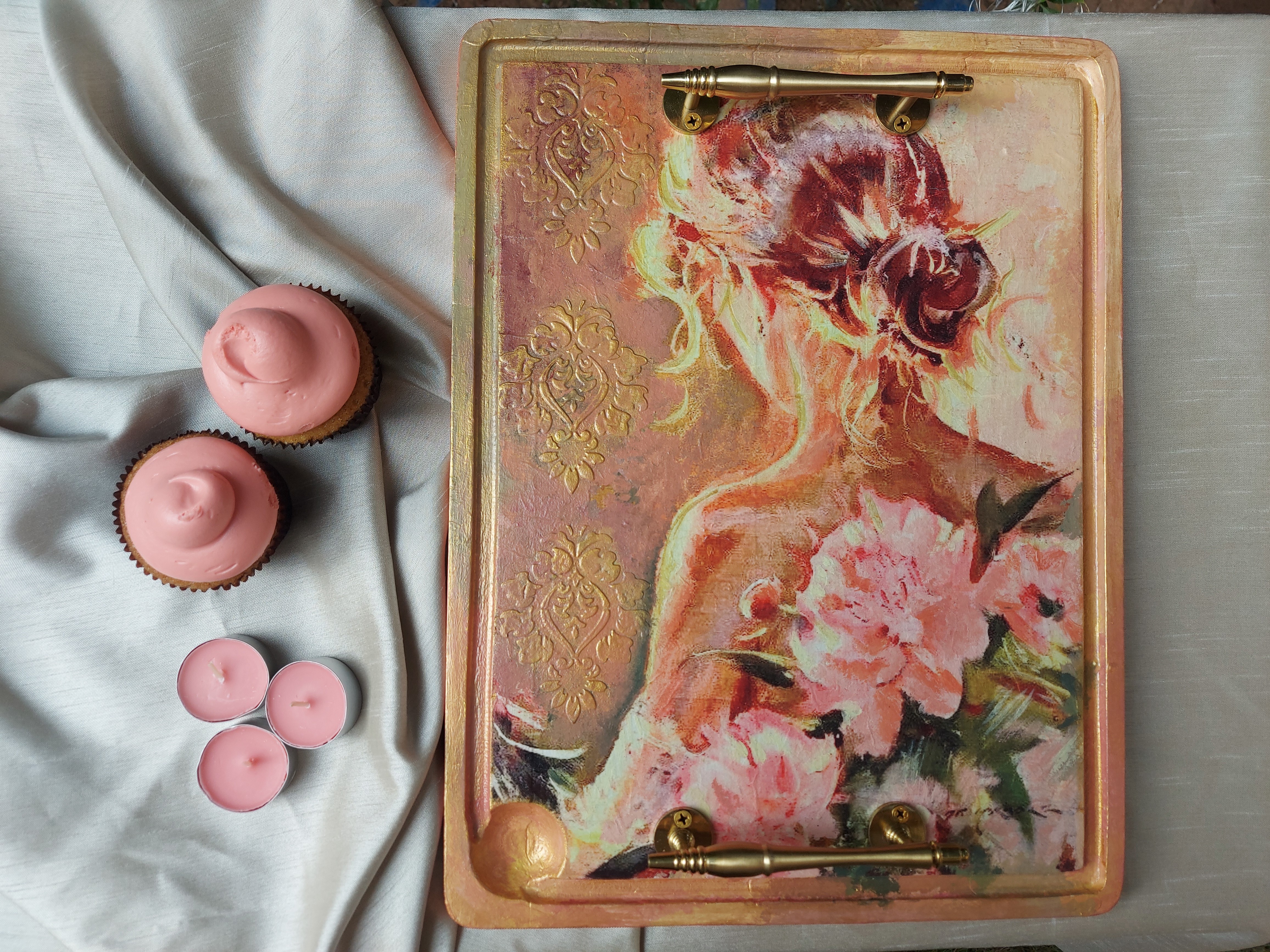 The Artist's Muse Platter