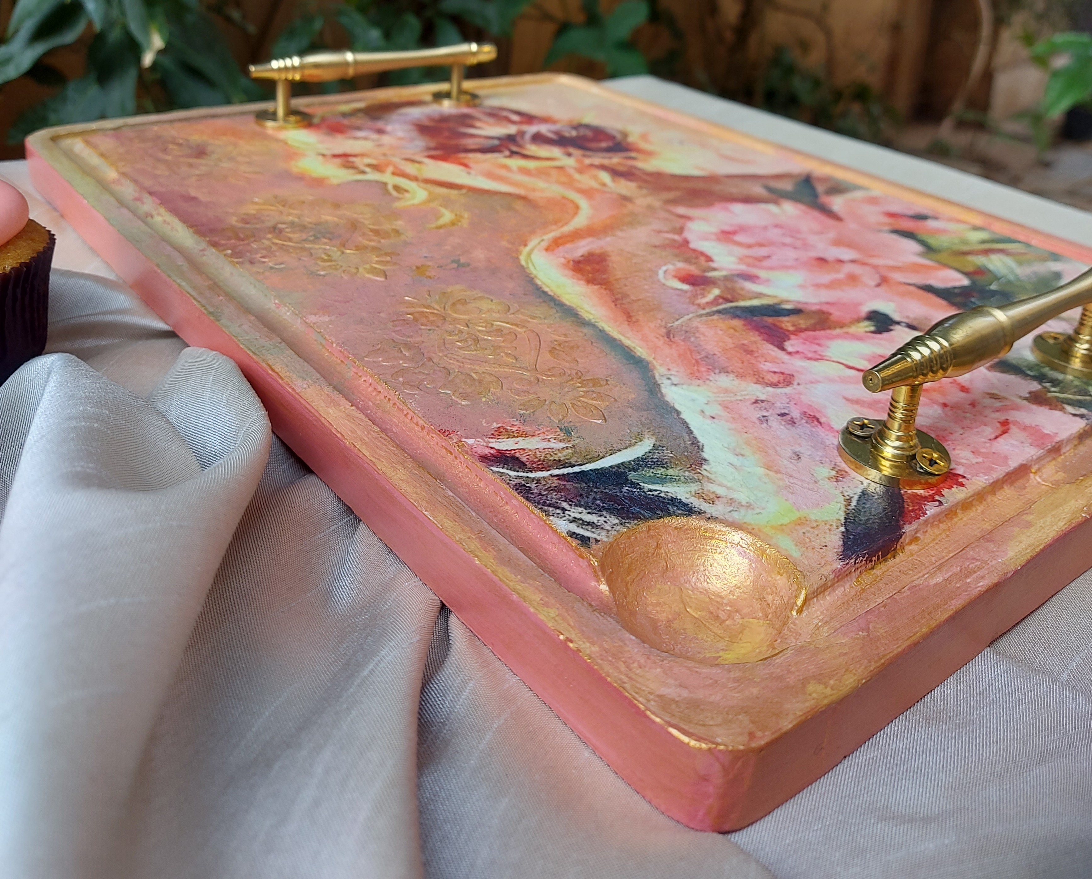 The Artist's Muse Platter