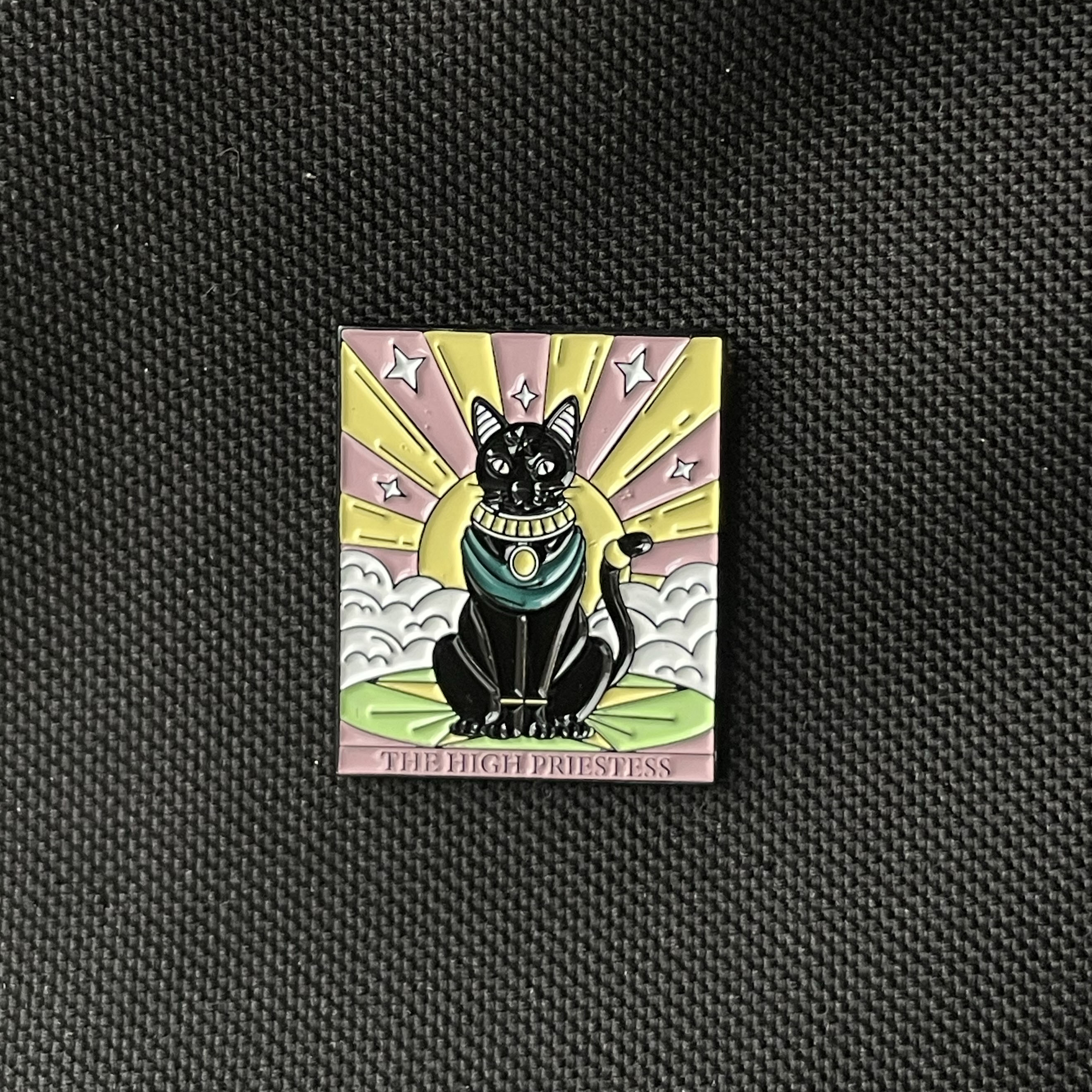 Metalinis pin ženklelis "Taro card the high priestess"