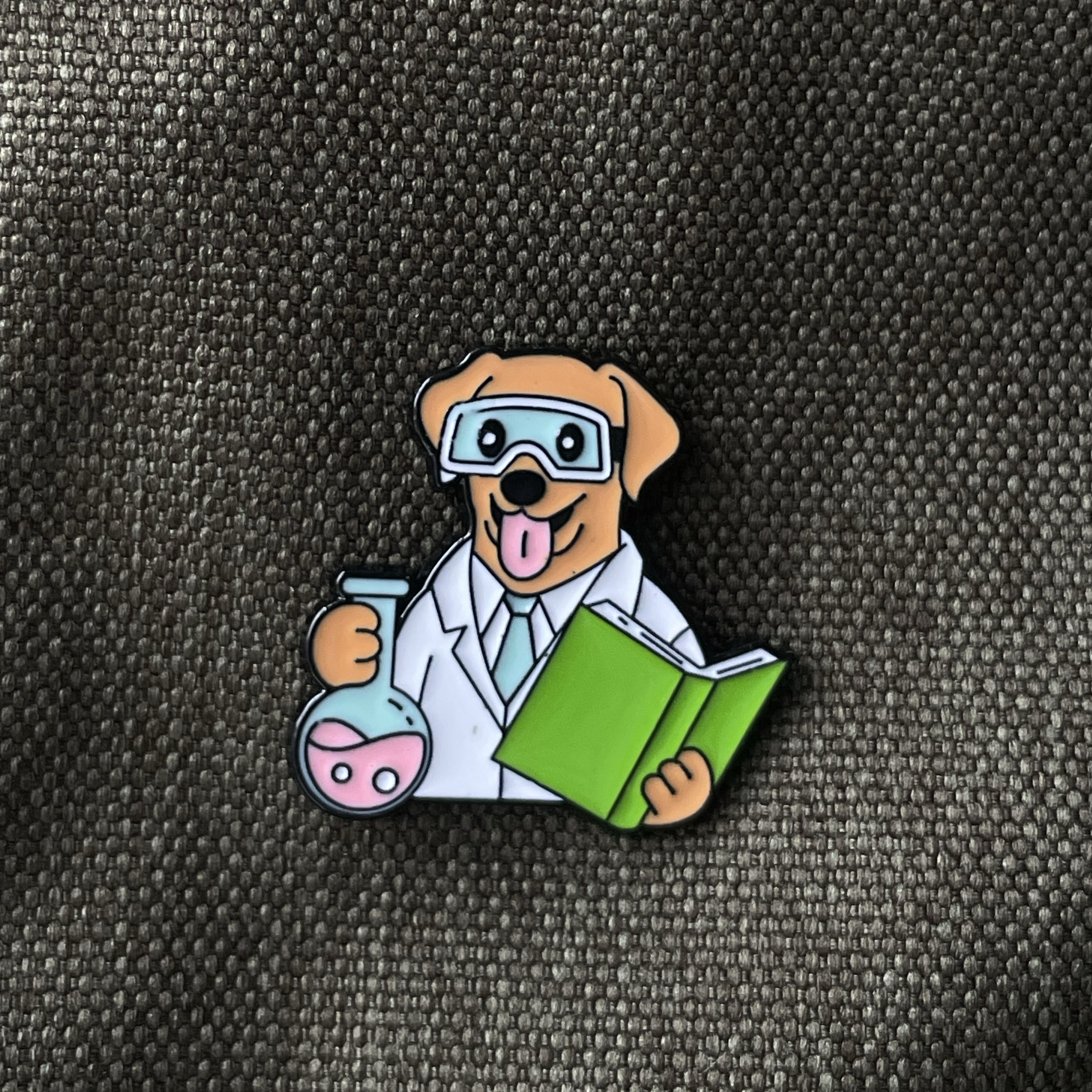 Metalinis pin ženklelis "Lab dog"